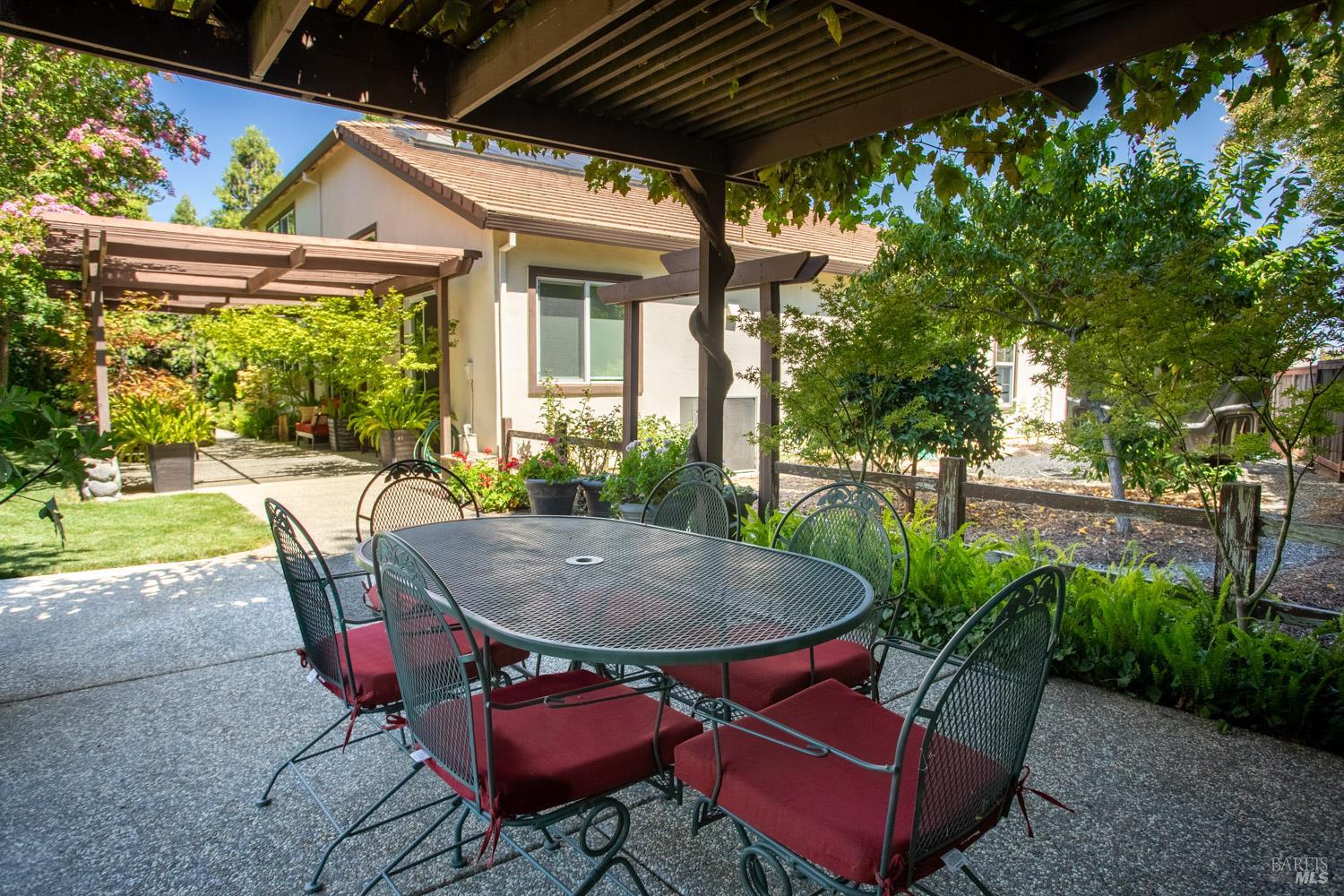 Detail Gallery Image 58 of 84 For 1320 Revelle Ct, Dixon,  CA 95620 - 4 Beds | 2/1 Baths