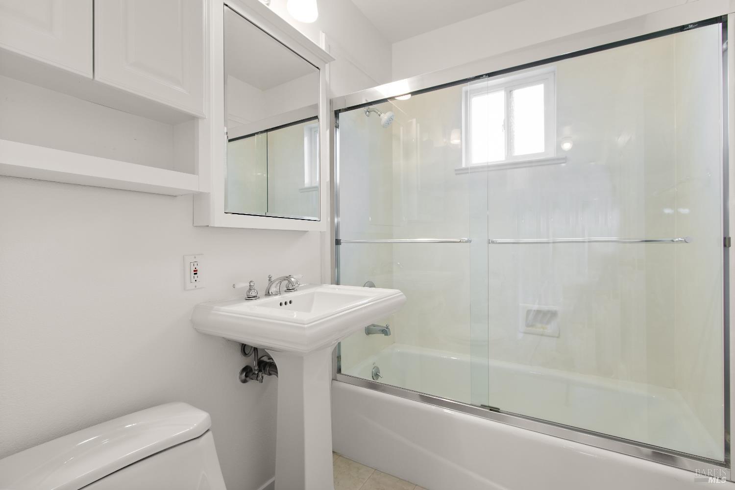 Detail Gallery Image 22 of 33 For 425 Gonzaga Ave, Vallejo,  CA 94589 - 4 Beds | 2 Baths