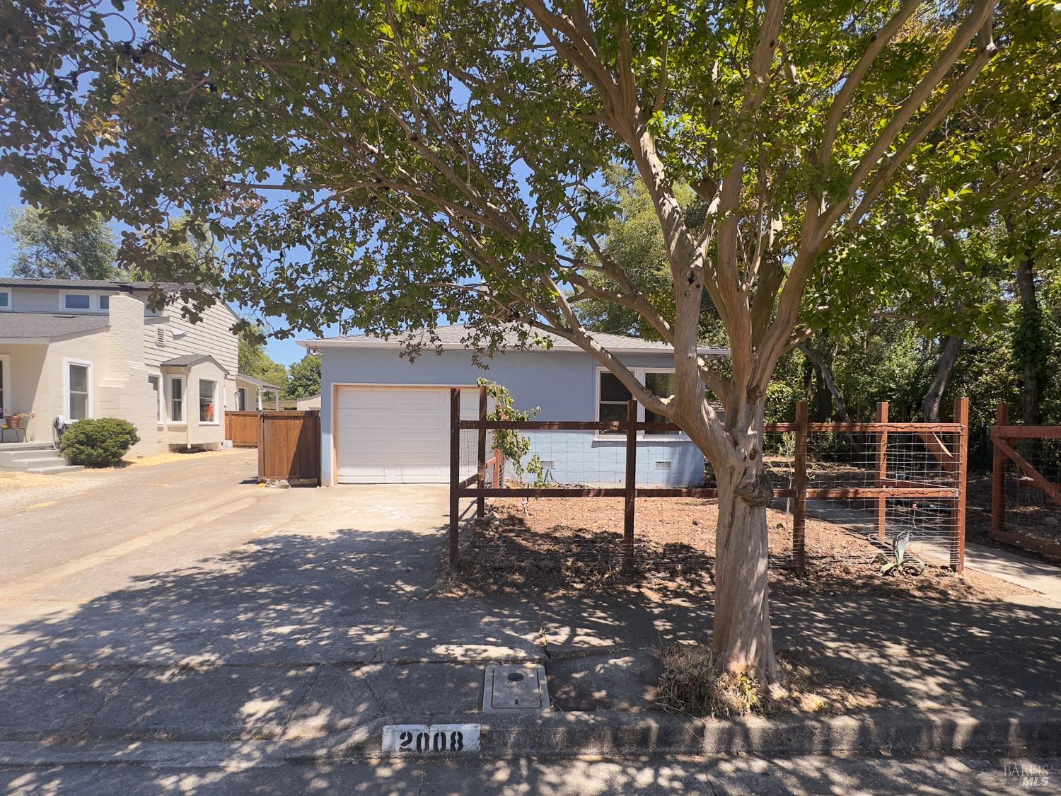 Detail Gallery Image 6 of 32 For 2008 Orchard St, Santa Rosa,  CA 95404 - 3 Beds | 1 Baths