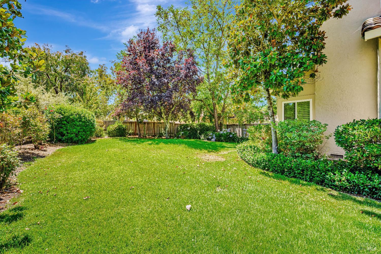 Detail Gallery Image 18 of 19 For 5441 Shallows Pl, Santa Rosa,  CA 95409 - 4 Beds | 3 Baths