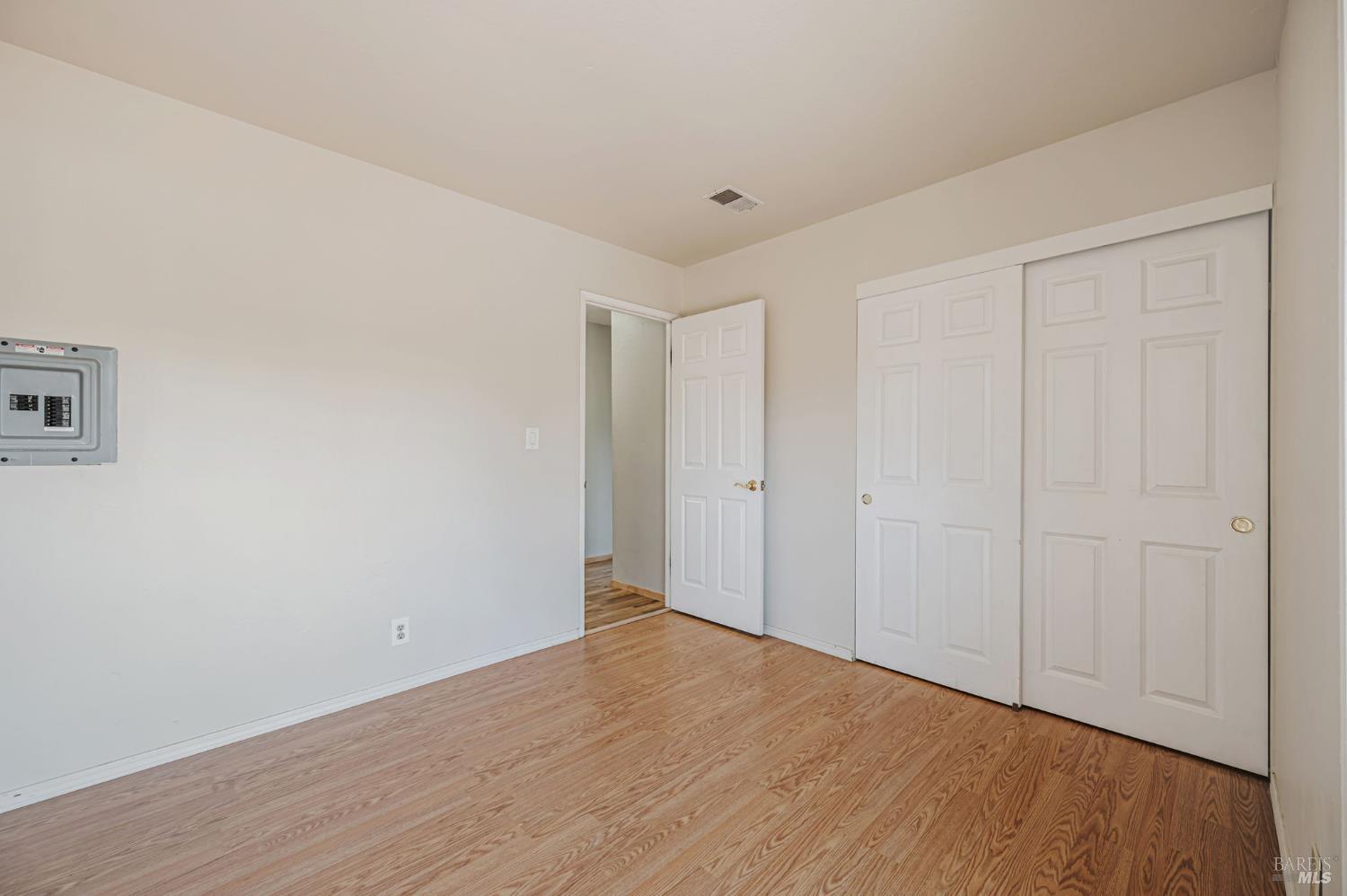 Detail Gallery Image 22 of 43 For 55 Park Cir, Sausalito,  CA 94965 - 4 Beds | 2/1 Baths