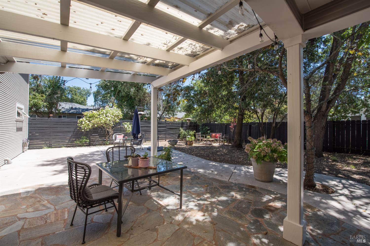 Detail Gallery Image 28 of 58 For 1720 Slater St, Santa Rosa,  CA 95404 - 2 Beds | 2 Baths