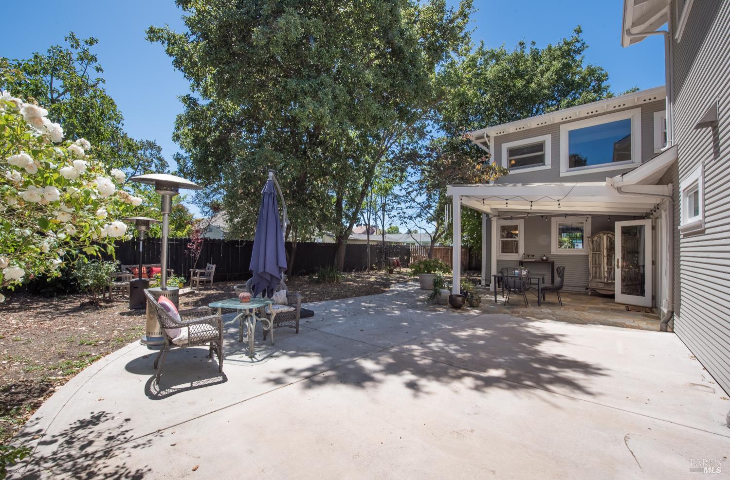 Detail Gallery Image 31 of 58 For 1720 Slater St, Santa Rosa,  CA 95404 - 2 Beds | 2 Baths