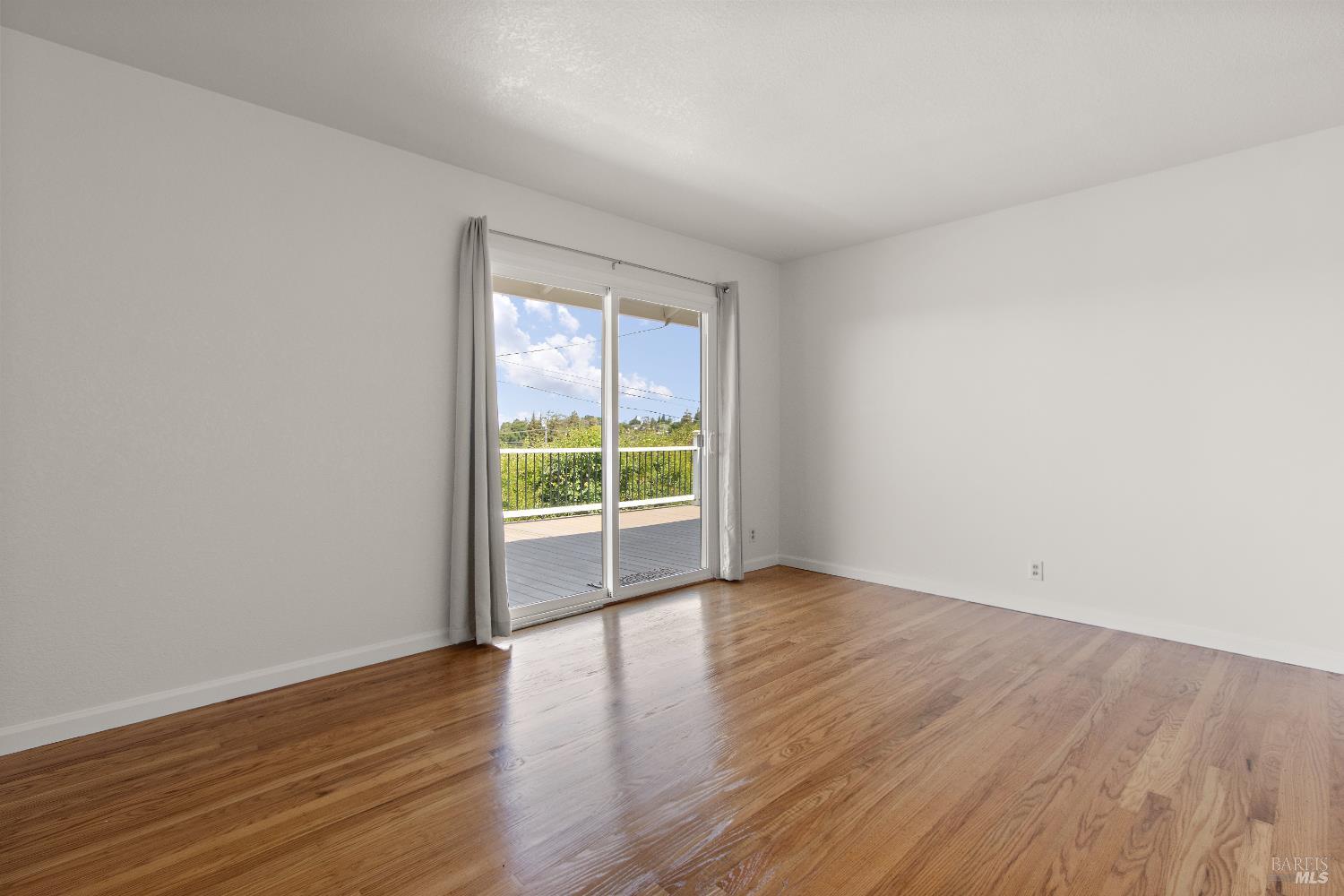 Detail Gallery Image 7 of 33 For 425 Gonzaga Ave, Vallejo,  CA 94589 - 4 Beds | 2 Baths