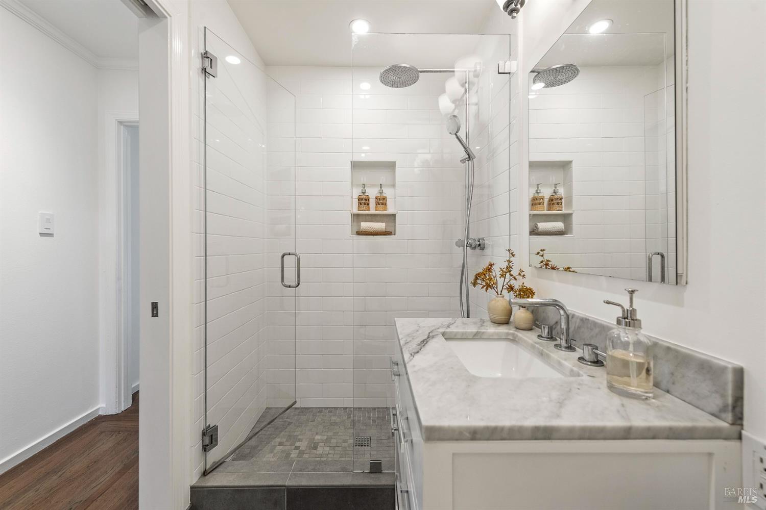 Detail Gallery Image 28 of 46 For 13 Ash Ave, Corte Madera,  CA 94925 - 3 Beds | 2 Baths