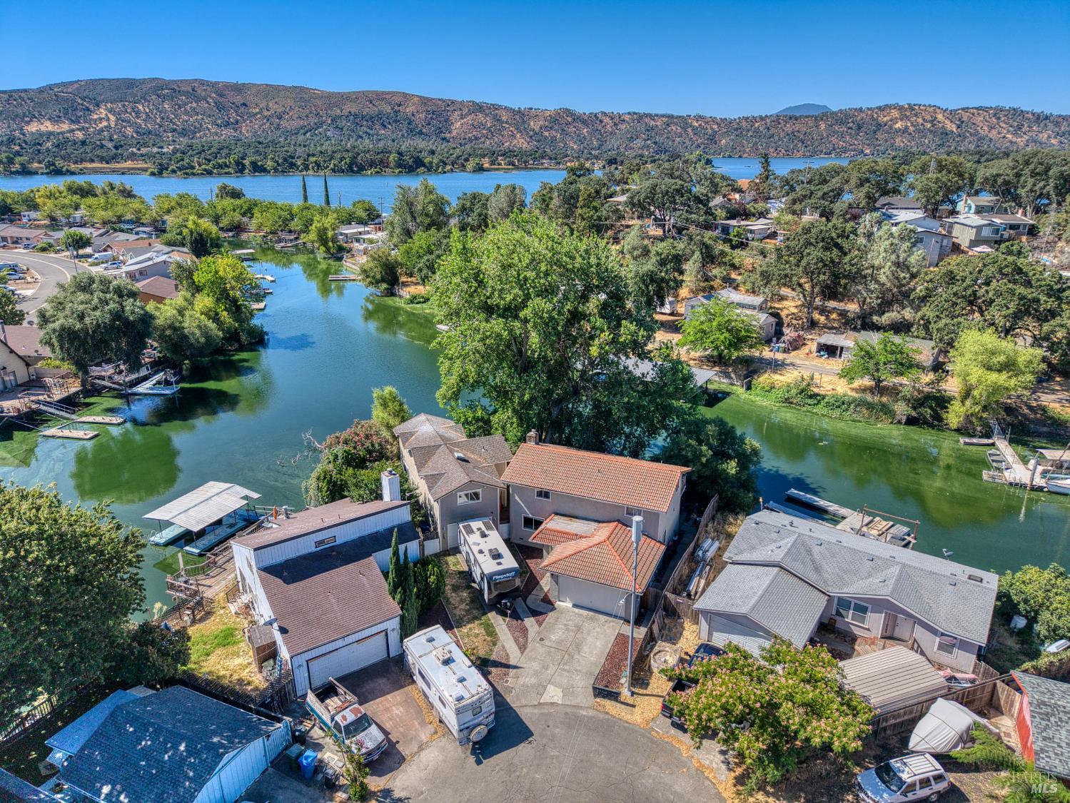 Detail Gallery Image 6 of 64 For 12902 Lakeland St, Clearlake Oaks,  CA 95423 - 4 Beds | 2/1 Baths