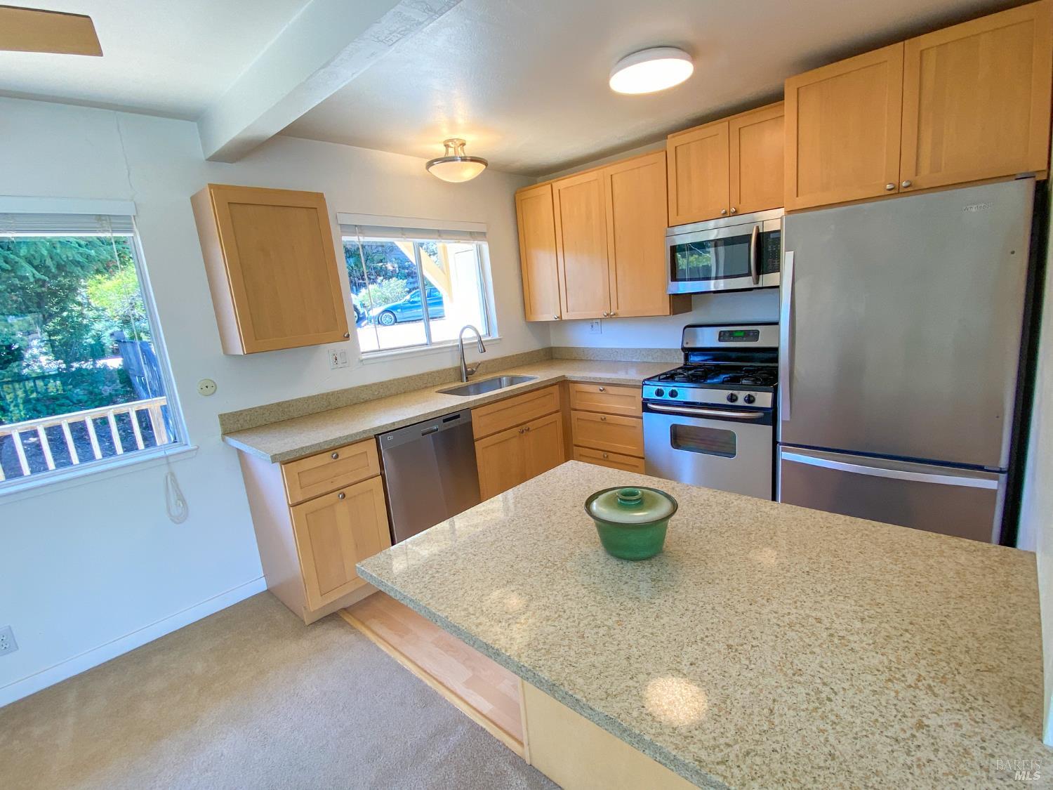 Detail Gallery Image 5 of 31 For 55 Bayo Vista Way, San Rafael,  CA 94901 - – Beds | – Baths