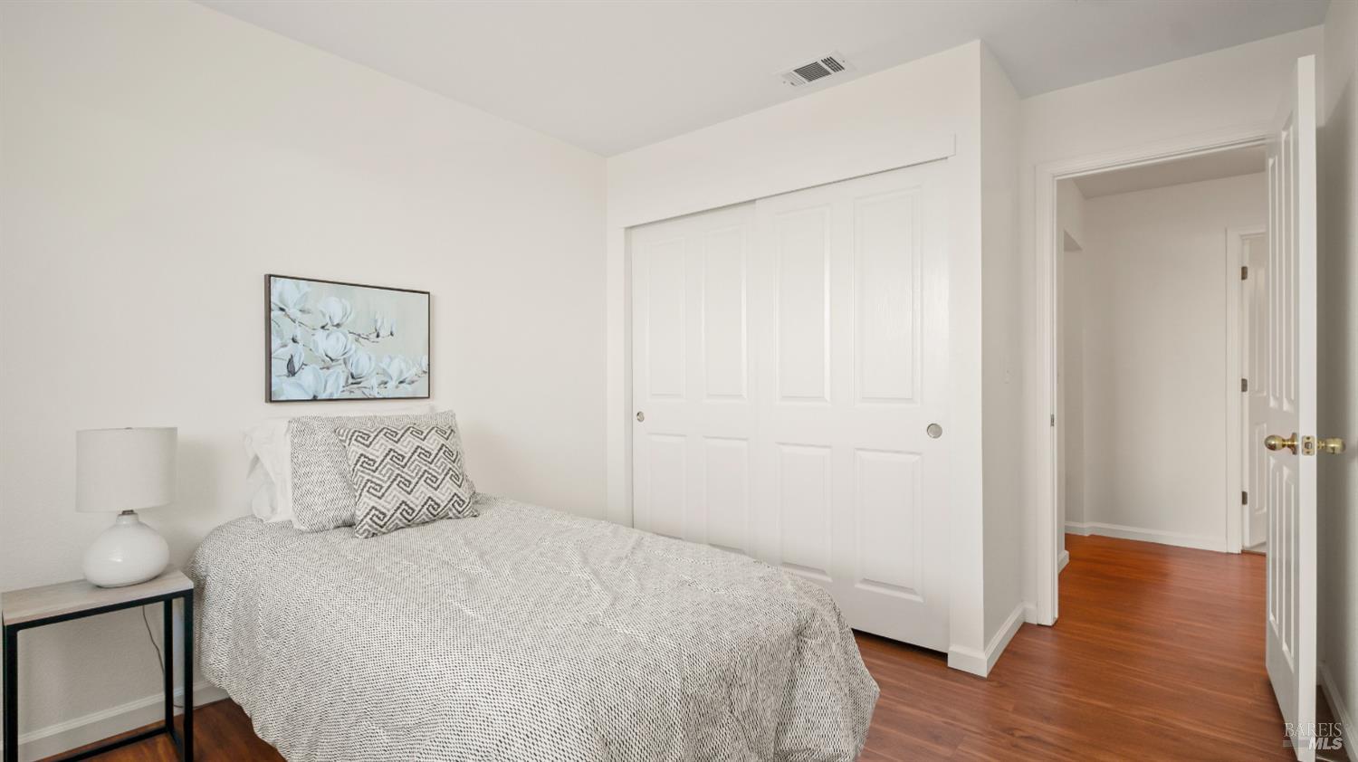 Detail Gallery Image 32 of 53 For 330 Crow Canyon Ct, Vacaville,  CA 95688 - 4 Beds | 2 Baths
