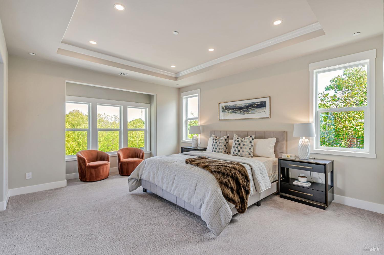 Detail Gallery Image 23 of 59 For 12 Rose Ct, Novato,  CA 94945 - 4 Beds | 4/1 Baths
