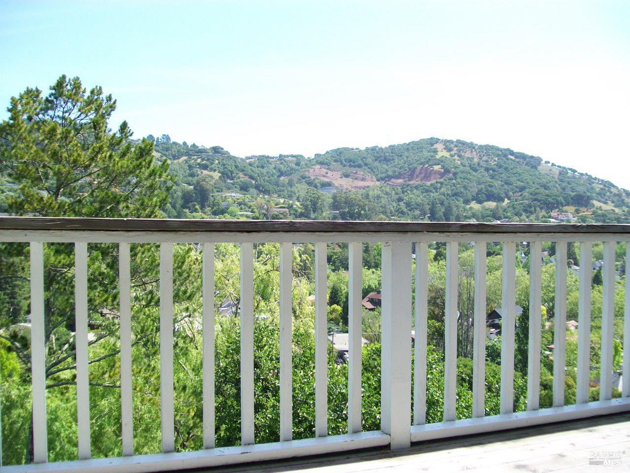 Detail Gallery Image 8 of 31 For 55 Bayo Vista Way, San Rafael,  CA 94901 - – Beds | – Baths