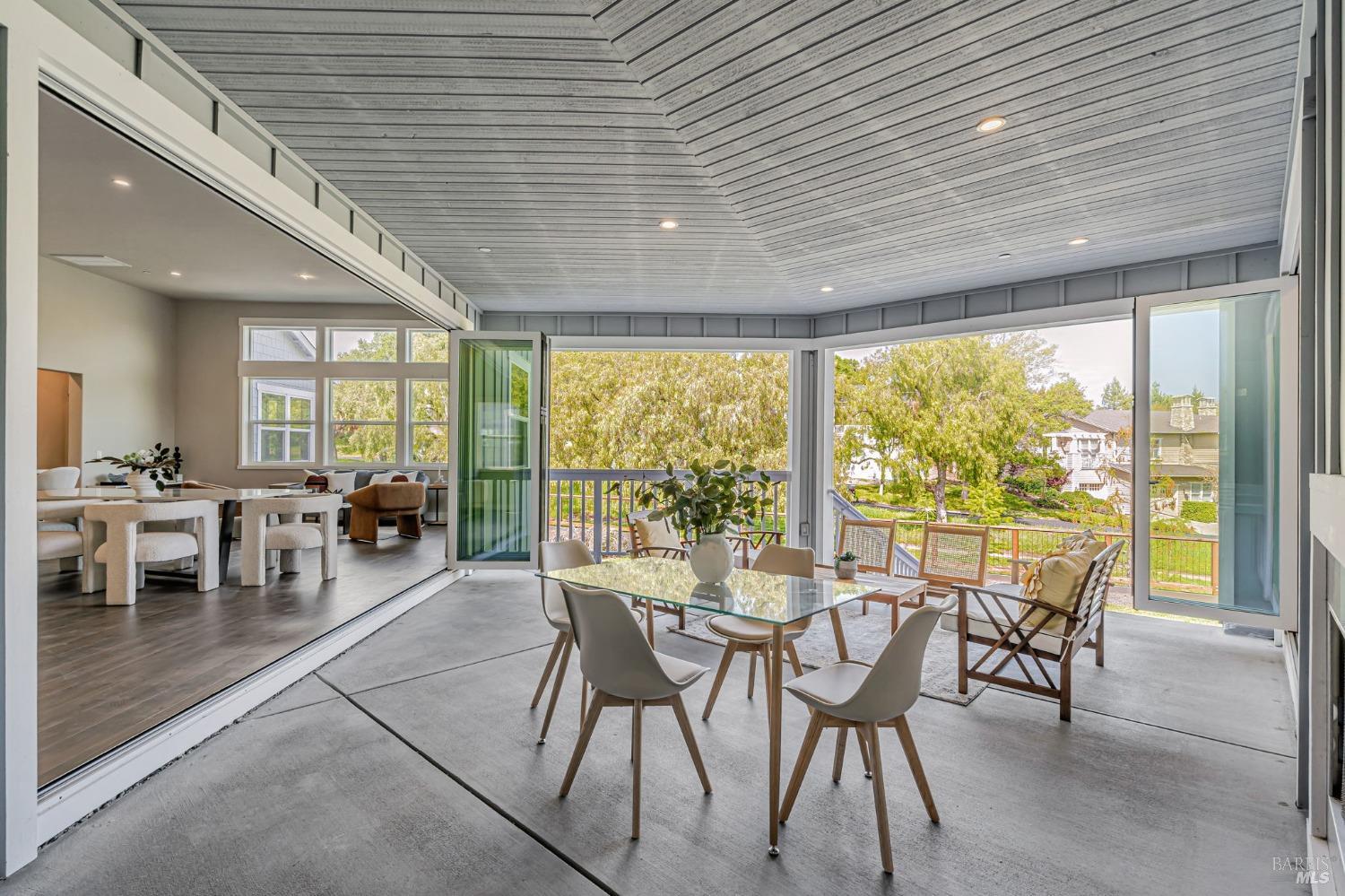 Detail Gallery Image 43 of 59 For 12 Rose Ct, Novato,  CA 94945 - 4 Beds | 4/1 Baths