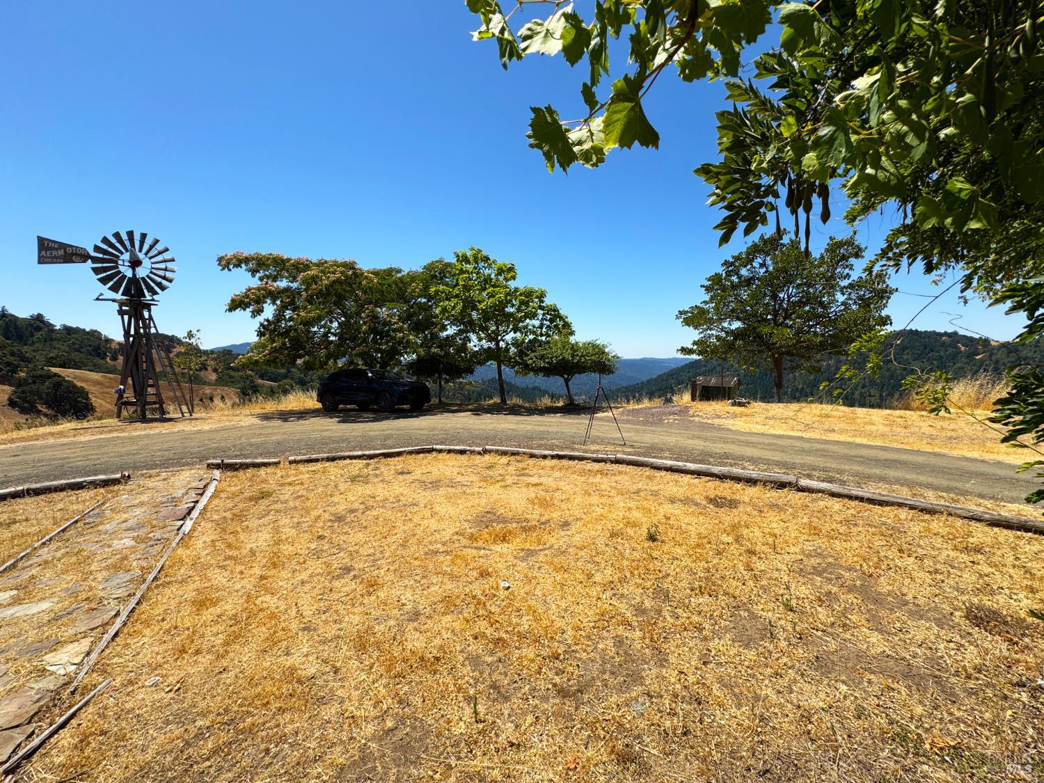 Detail Gallery Image 23 of 47 For 2980 Flat Rock Rd, Garberville,  CA 95542 - 3 Beds | 2 Baths