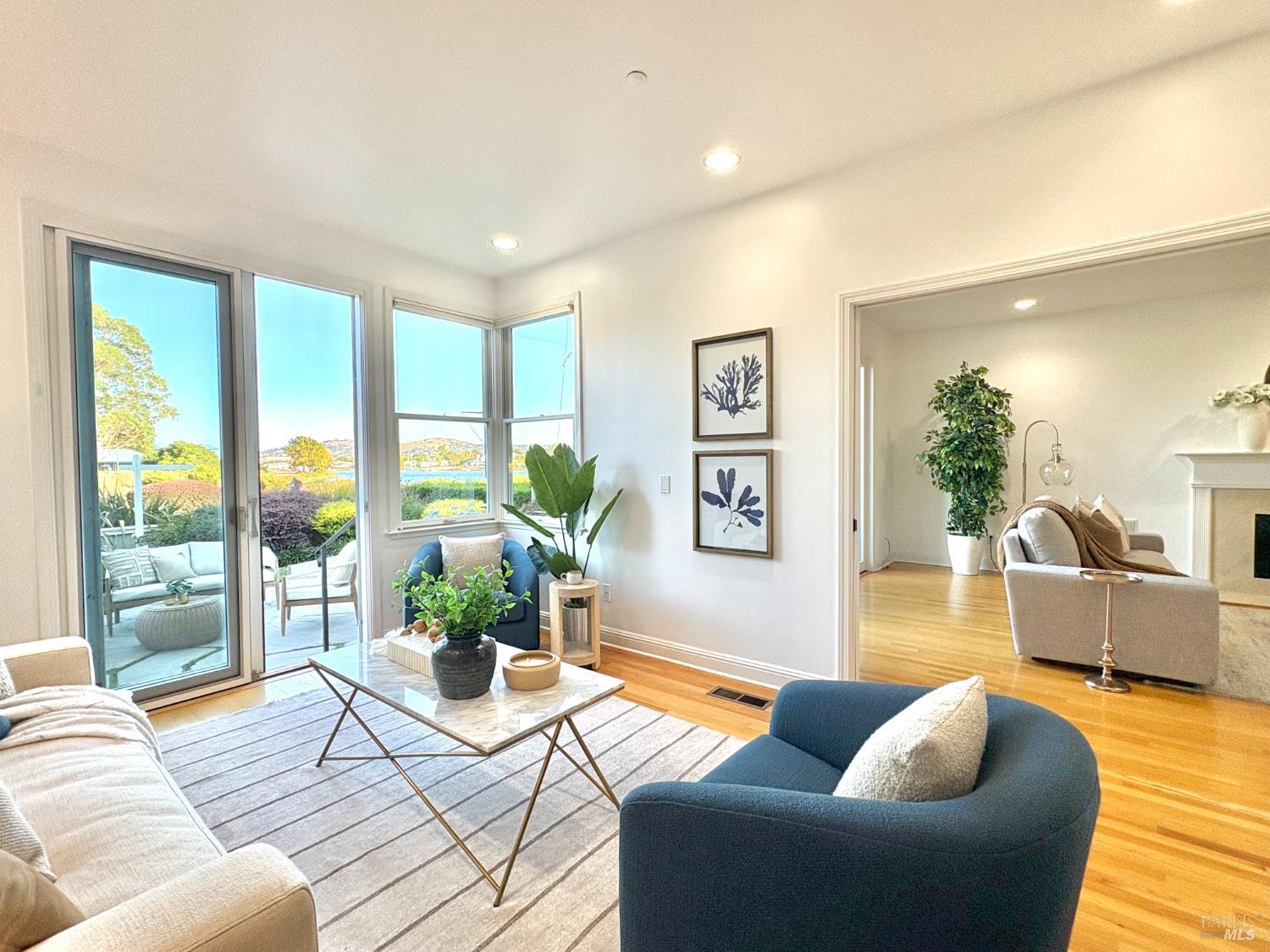 Detail Gallery Image 14 of 46 For 47 Elizabeth Cir, Greenbrae,  CA 94904 - 3 Beds | 2/1 Baths