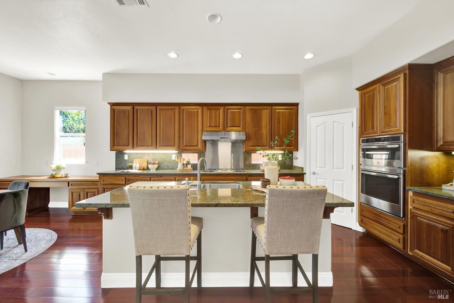 Detail Gallery Image 26 of 77 For 1240 Wildwing Ln, Vallejo,  CA 94591 - 4 Beds | 3/1 Baths