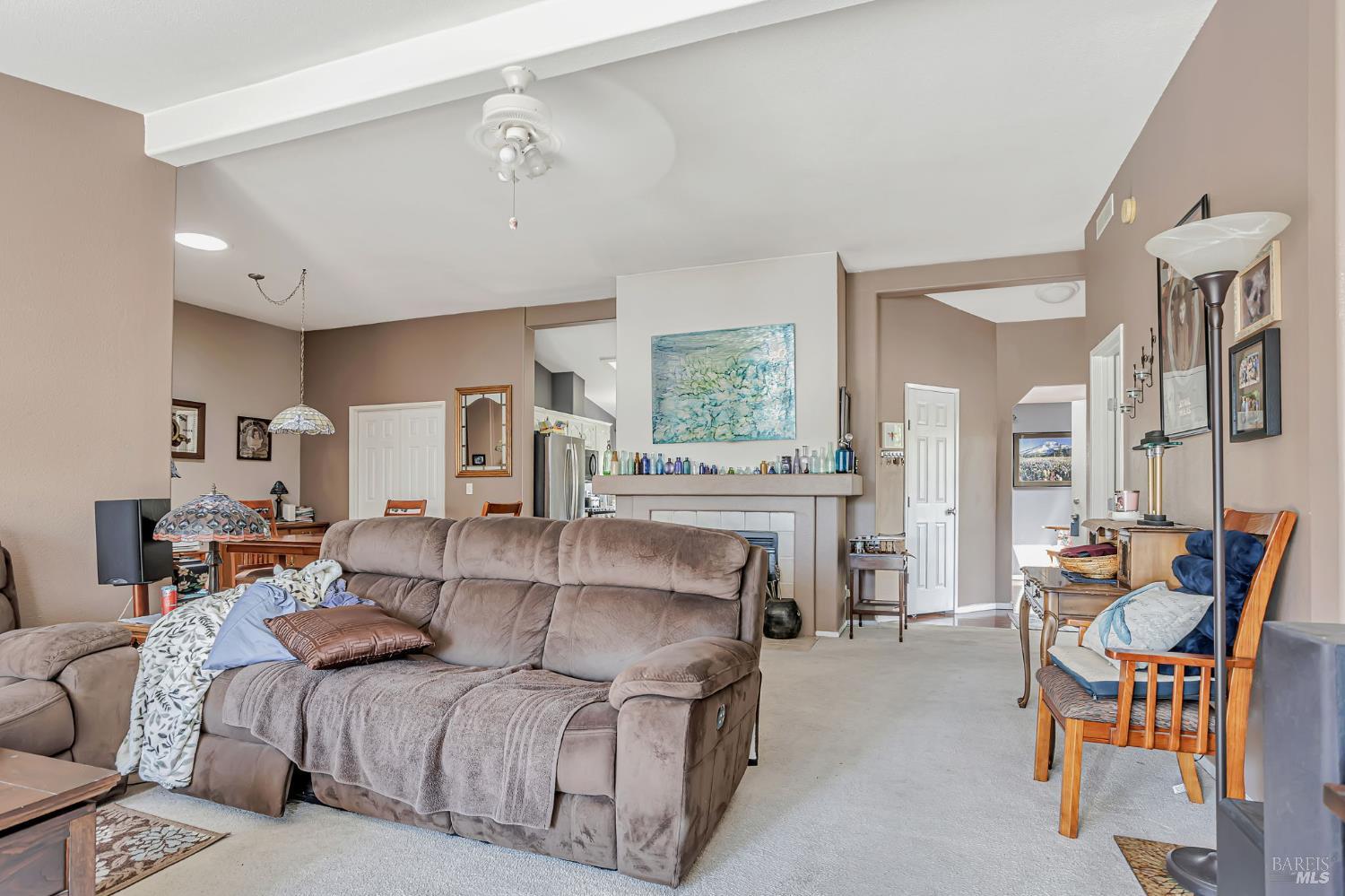 Detail Gallery Image 6 of 30 For 817 Corte Azul Ct, Rohnert Park,  CA 94928 - 4 Beds | 2 Baths