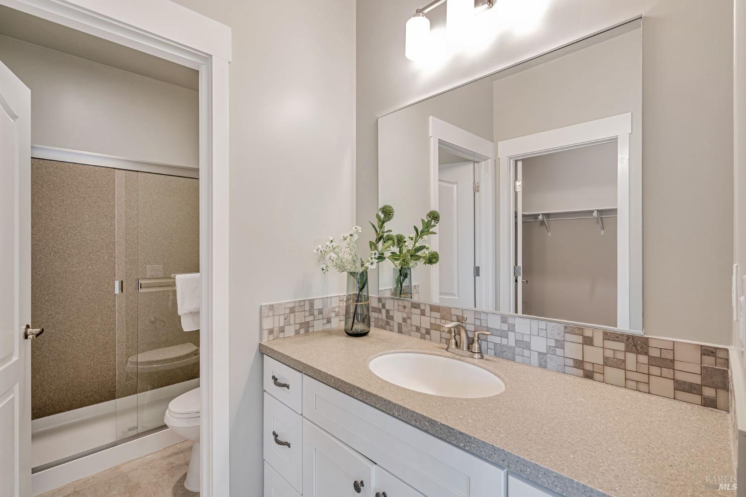Detail Gallery Image 36 of 59 For 12 Rose Ct, Novato,  CA 94945 - 4 Beds | 4/1 Baths