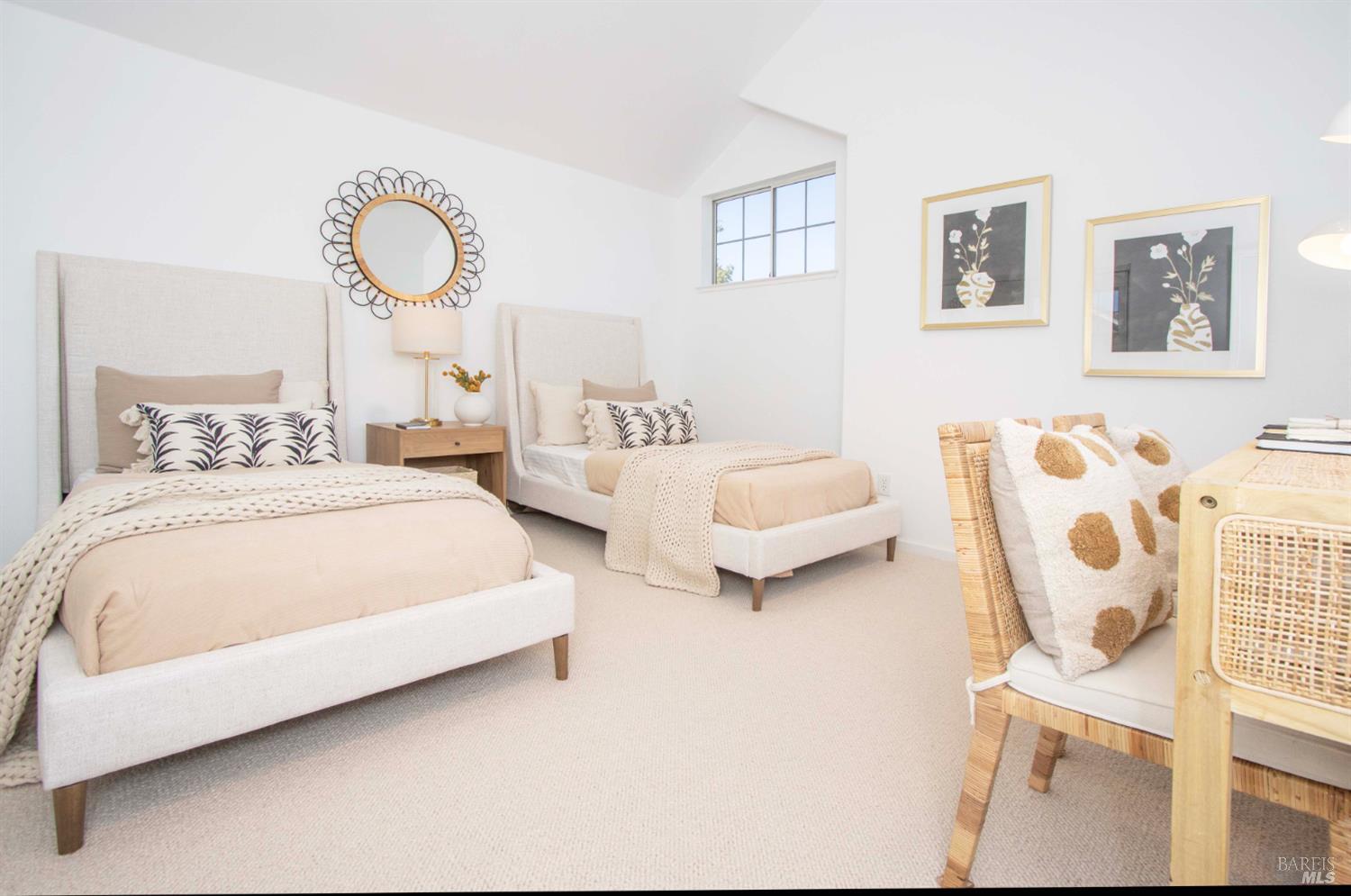 Detail Gallery Image 29 of 46 For 47 Elizabeth Cir, Greenbrae,  CA 94904 - 3 Beds | 2/1 Baths