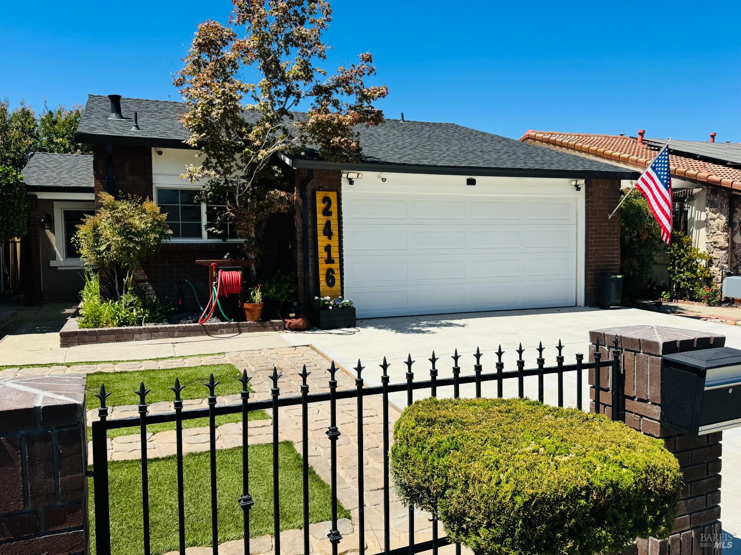Detail Gallery Image 1 of 1 For 2416 Cypress St, Antioch,  CA 94509 - 2 Beds | 1 Baths