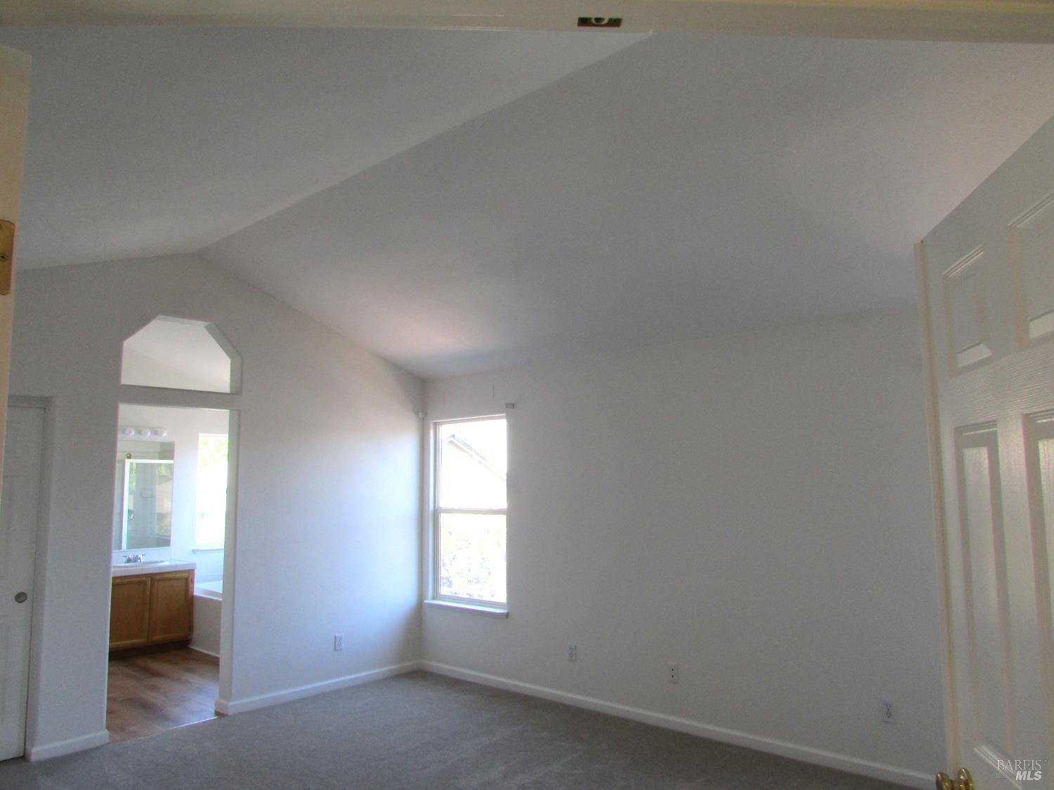 Detail Gallery Image 12 of 29 For 184 El Encanto Way, Santa Rosa,  CA 95409 - – Beds | – Baths
