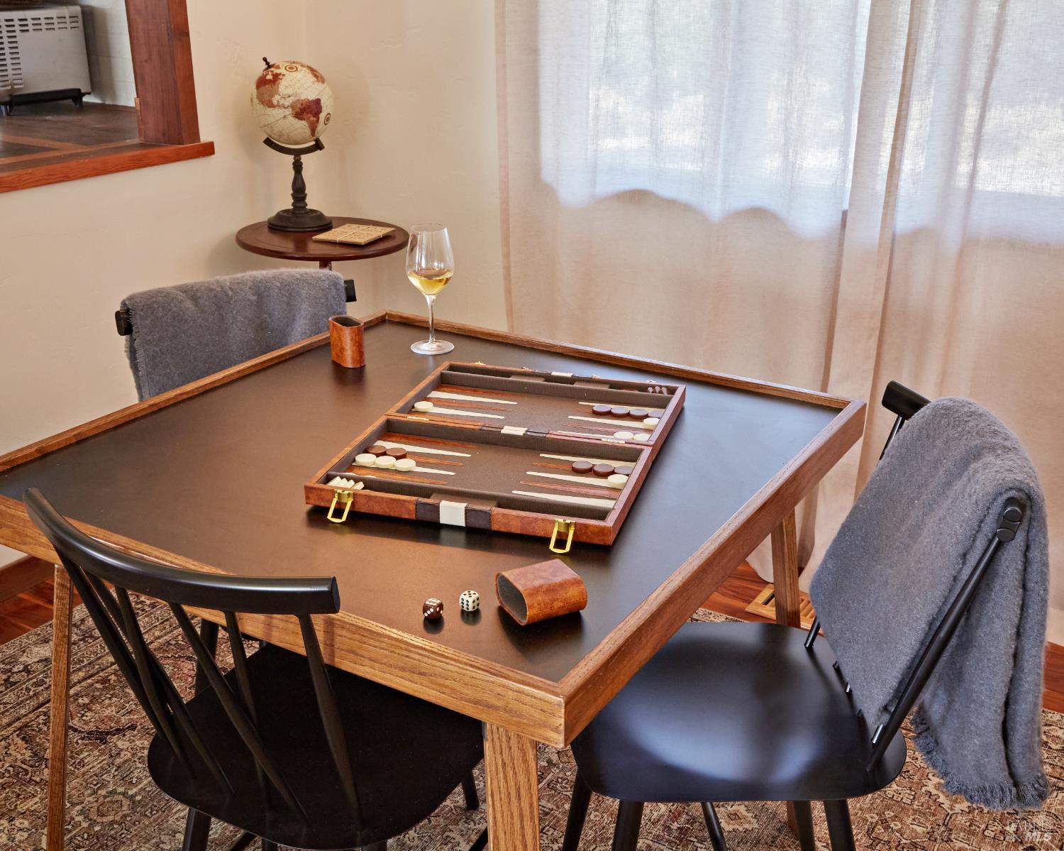 Detail Gallery Image 16 of 49 For 1251 University Rd, Hopland,  CA 95449 - 4 Beds | 2/1 Baths