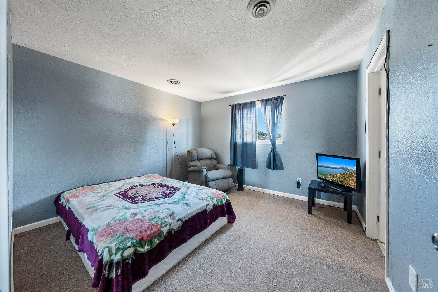 Detail Gallery Image 28 of 64 For 12902 Lakeland St, Clearlake Oaks,  CA 95423 - 4 Beds | 2/1 Baths