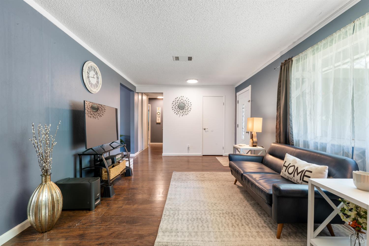 Detail Gallery Image 6 of 35 For 1726 Gershwin Cir, Fairfield,  CA 94533 - 3 Beds | 2 Baths
