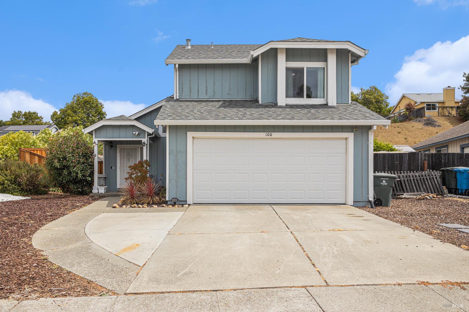 Detail Gallery Image 2 of 29 For 100 Bear Cove Ct, Vallejo,  CA 94591 - 3 Beds | 2/1 Baths