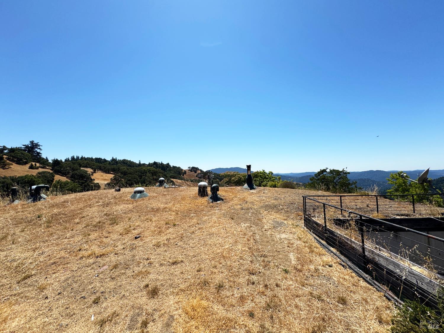 Detail Gallery Image 28 of 47 For 2980 Flat Rock Rd, Garberville,  CA 95542 - 3 Beds | 2 Baths