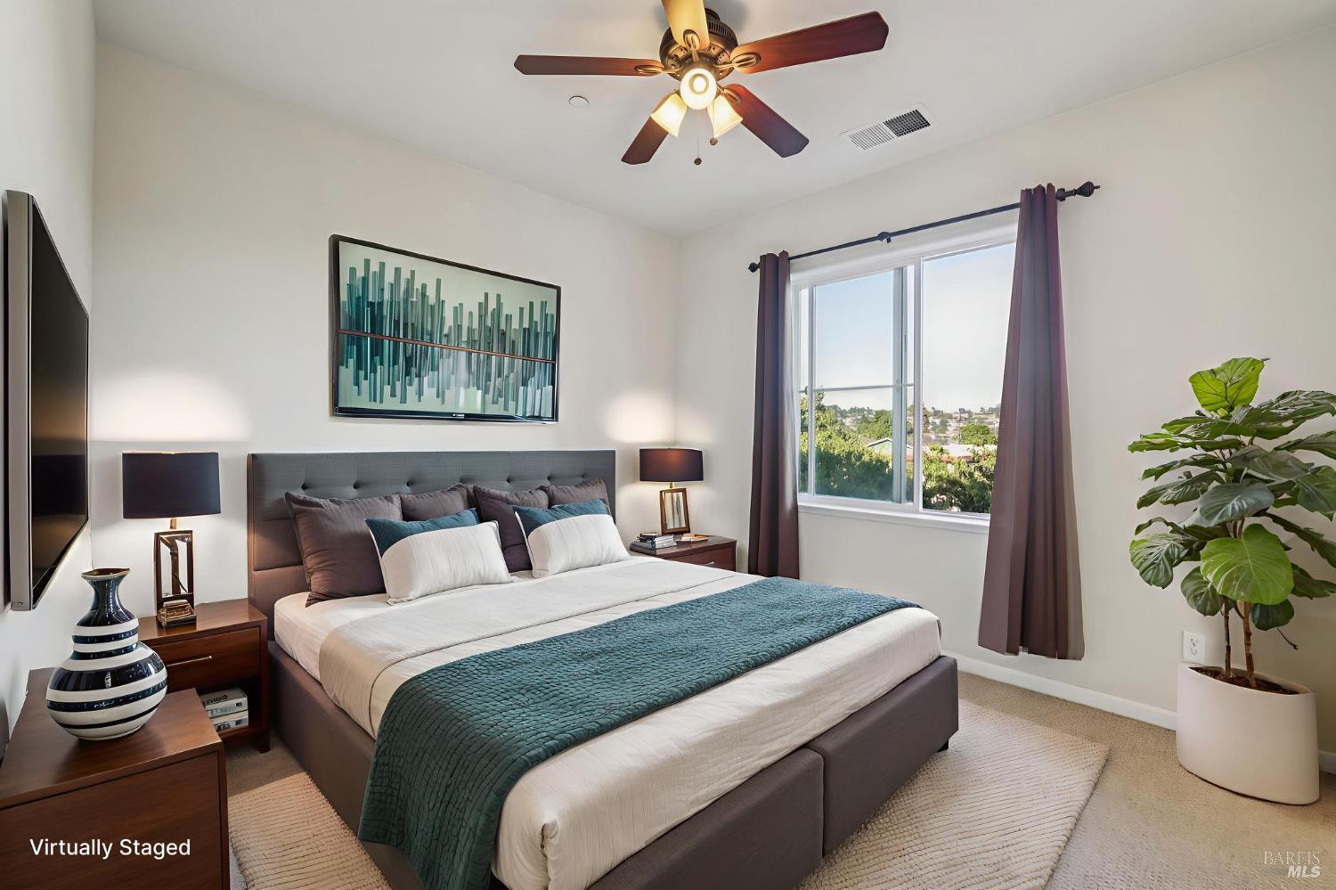 Detail Gallery Image 6 of 35 For 2717 10th St, San Pablo,  CA 94806 - 3 Beds | 2/1 Baths