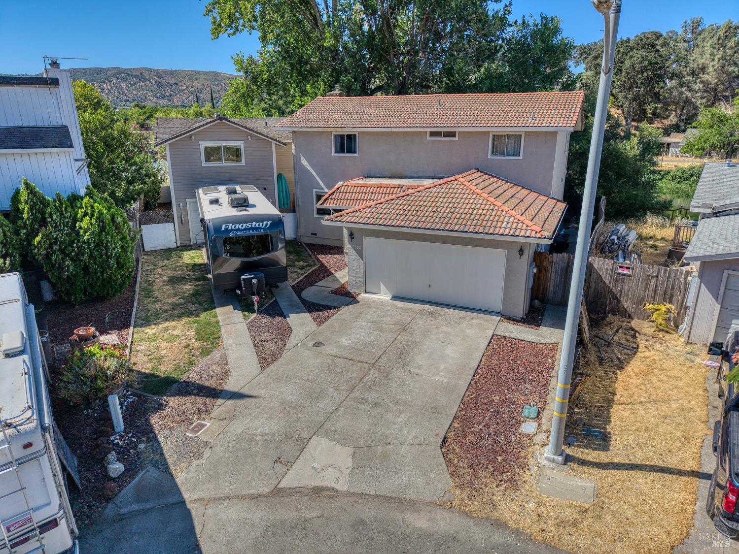 Detail Gallery Image 4 of 64 For 12902 Lakeland St, Clearlake Oaks,  CA 95423 - 4 Beds | 2/1 Baths