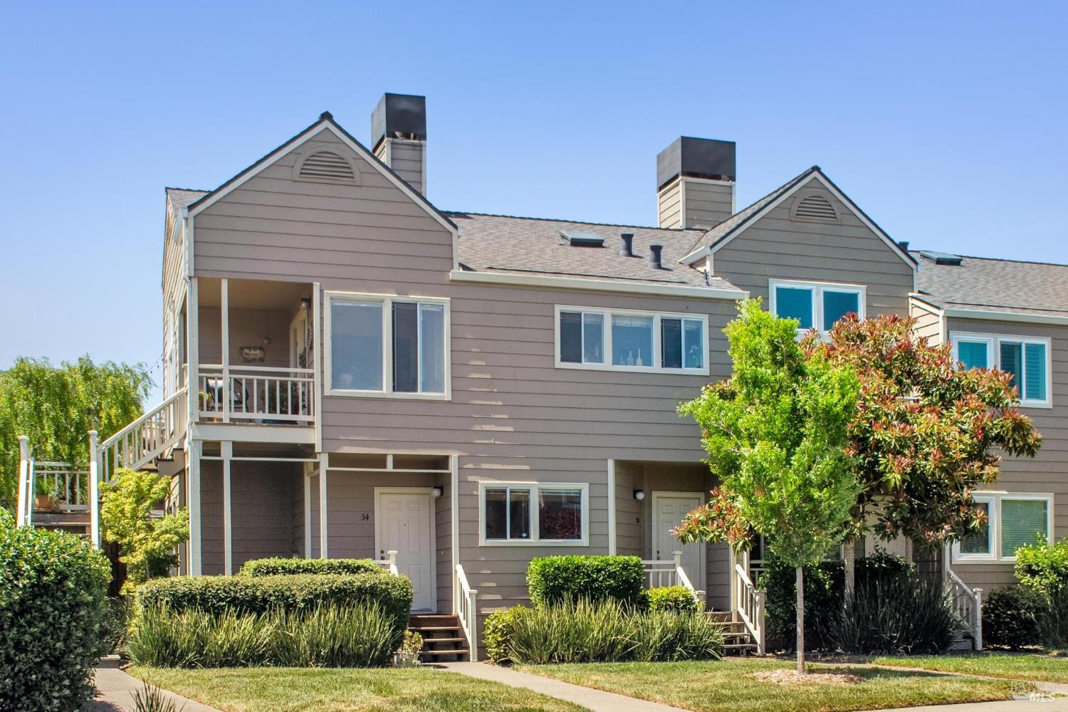 Detail Gallery Image 20 of 37 For 34 Creekside Ct, Corte Madera,  CA 94925 - 2 Beds | 2 Baths