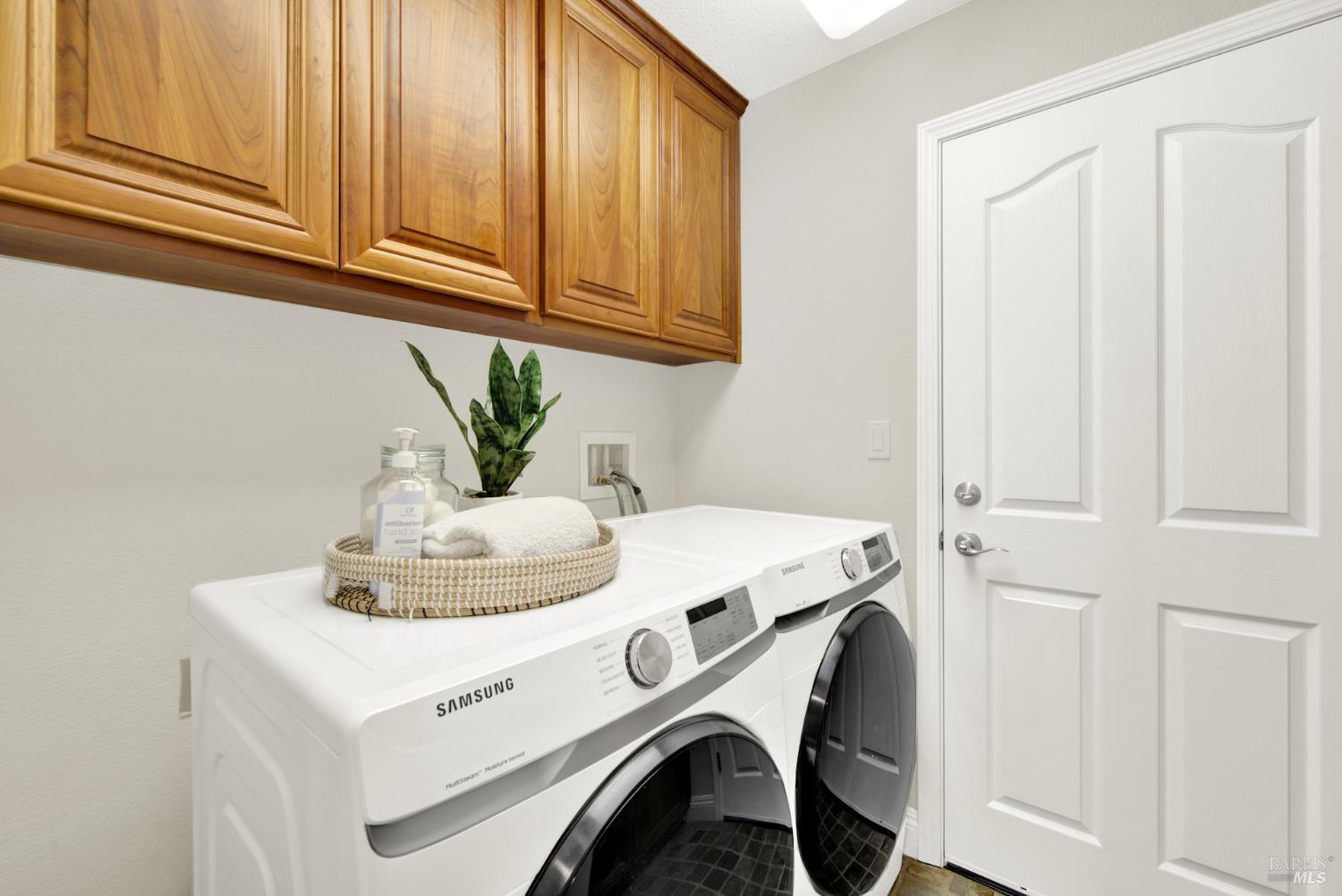 Detail Gallery Image 47 of 77 For 1240 Wildwing Ln, Vallejo,  CA 94591 - 4 Beds | 3/1 Baths