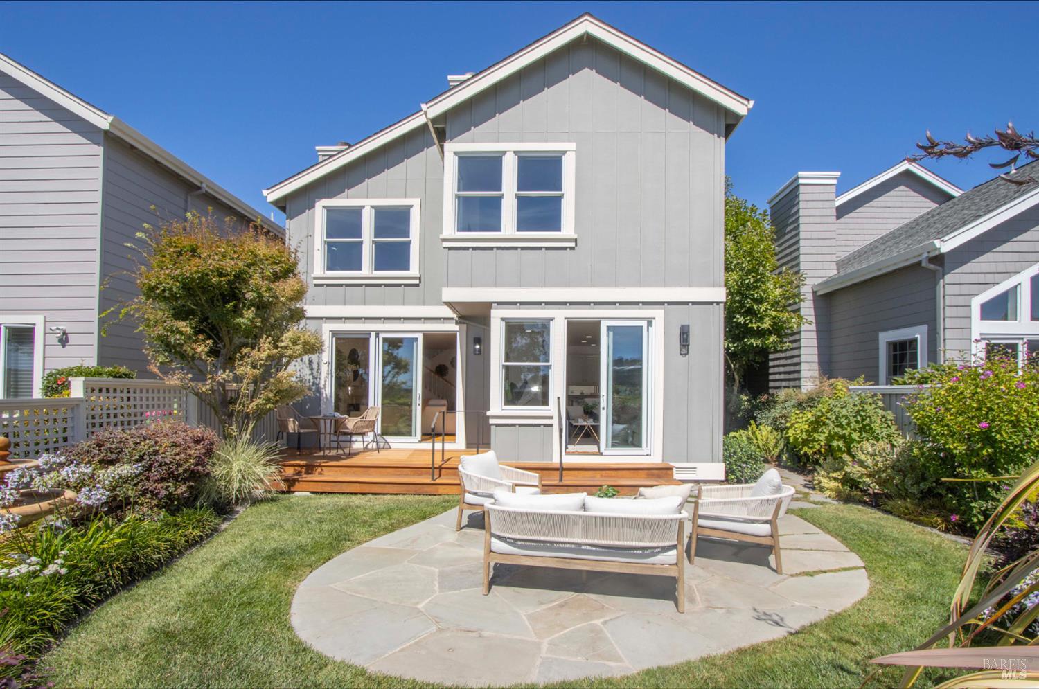 Detail Gallery Image 34 of 46 For 47 Elizabeth Cir, Greenbrae,  CA 94904 - 3 Beds | 2/1 Baths