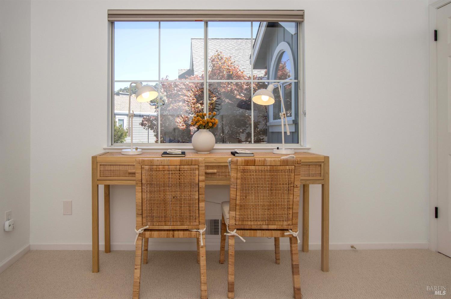 Detail Gallery Image 31 of 46 For 47 Elizabeth Cir, Greenbrae,  CA 94904 - 3 Beds | 2/1 Baths