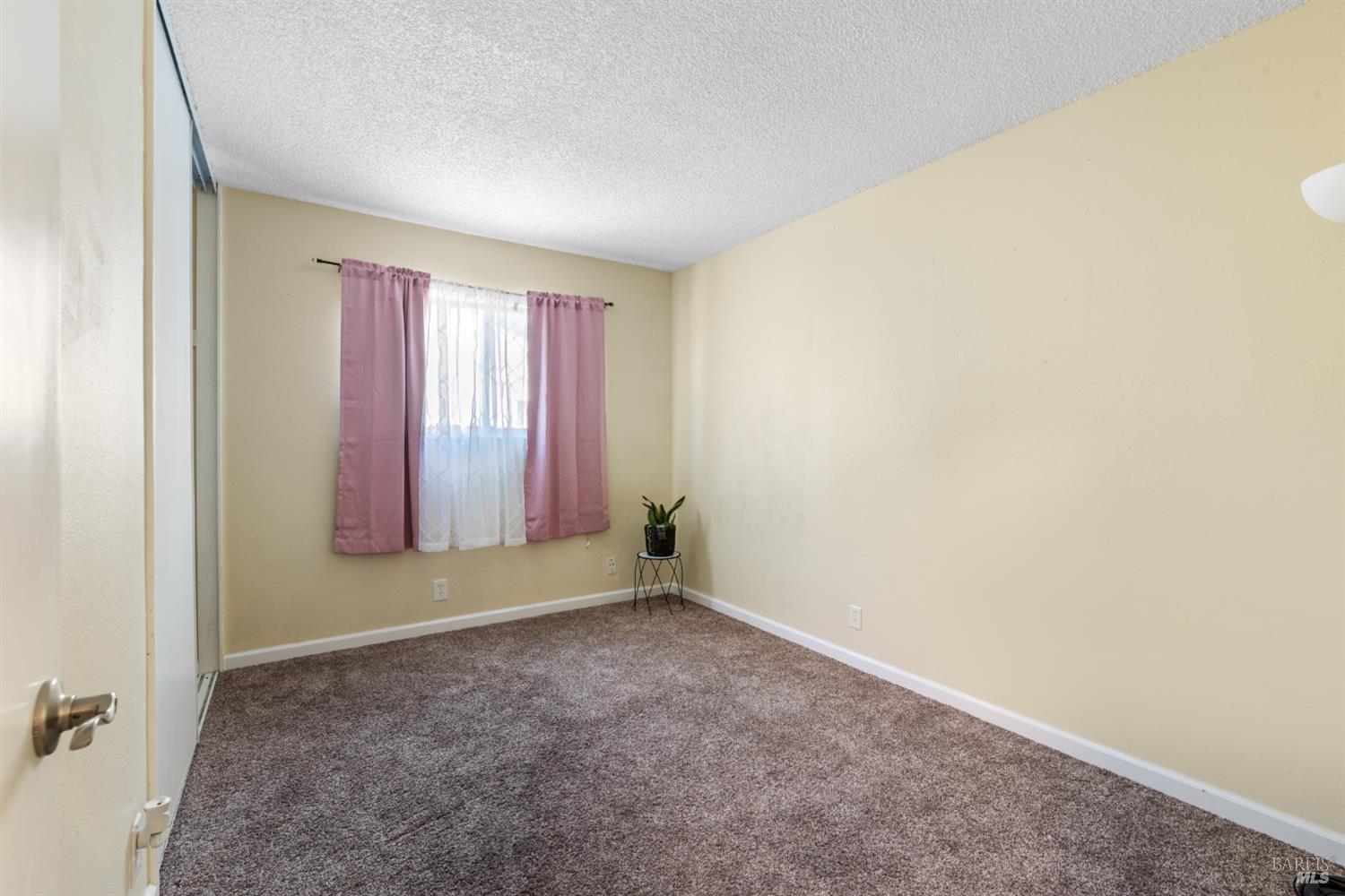 Detail Gallery Image 21 of 35 For 1726 Gershwin Cir, Fairfield,  CA 94533 - 3 Beds | 2 Baths