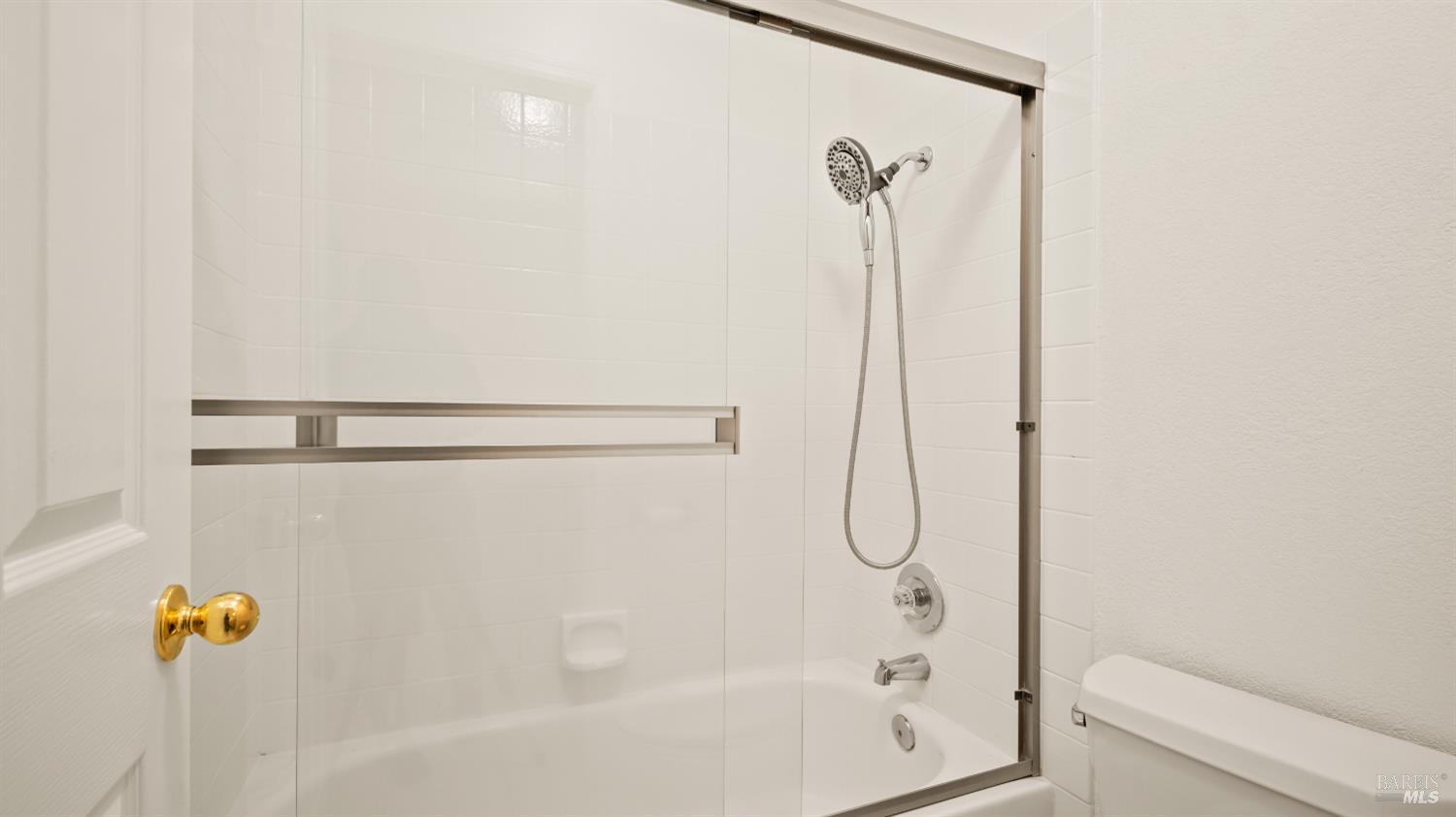 Detail Gallery Image 35 of 53 For 330 Crow Canyon Ct, Vacaville,  CA 95688 - 4 Beds | 2 Baths