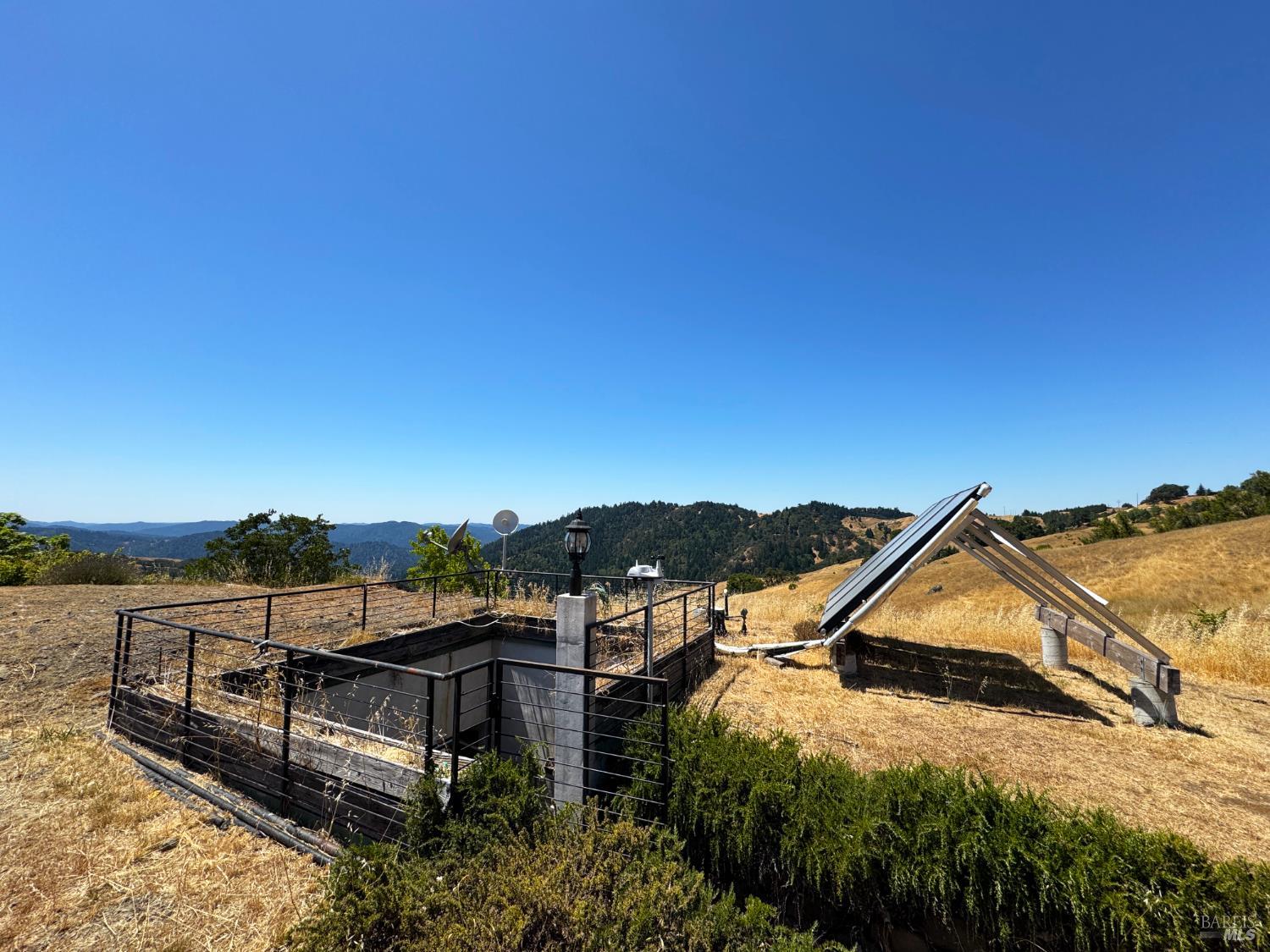 Detail Gallery Image 29 of 47 For 2980 Flat Rock Rd, Garberville,  CA 95542 - 3 Beds | 2 Baths