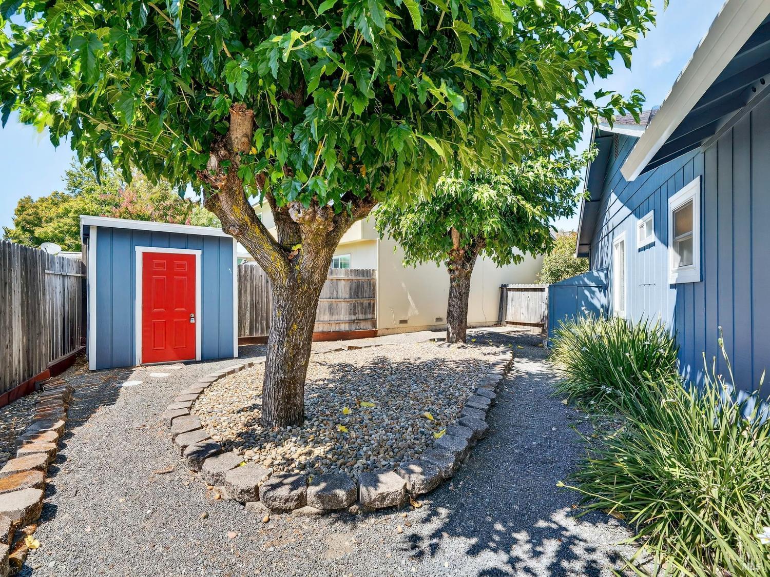 Detail Gallery Image 25 of 34 For 405 Simi Pl, Santa Rosa,  CA 95409 - 3 Beds | 2 Baths