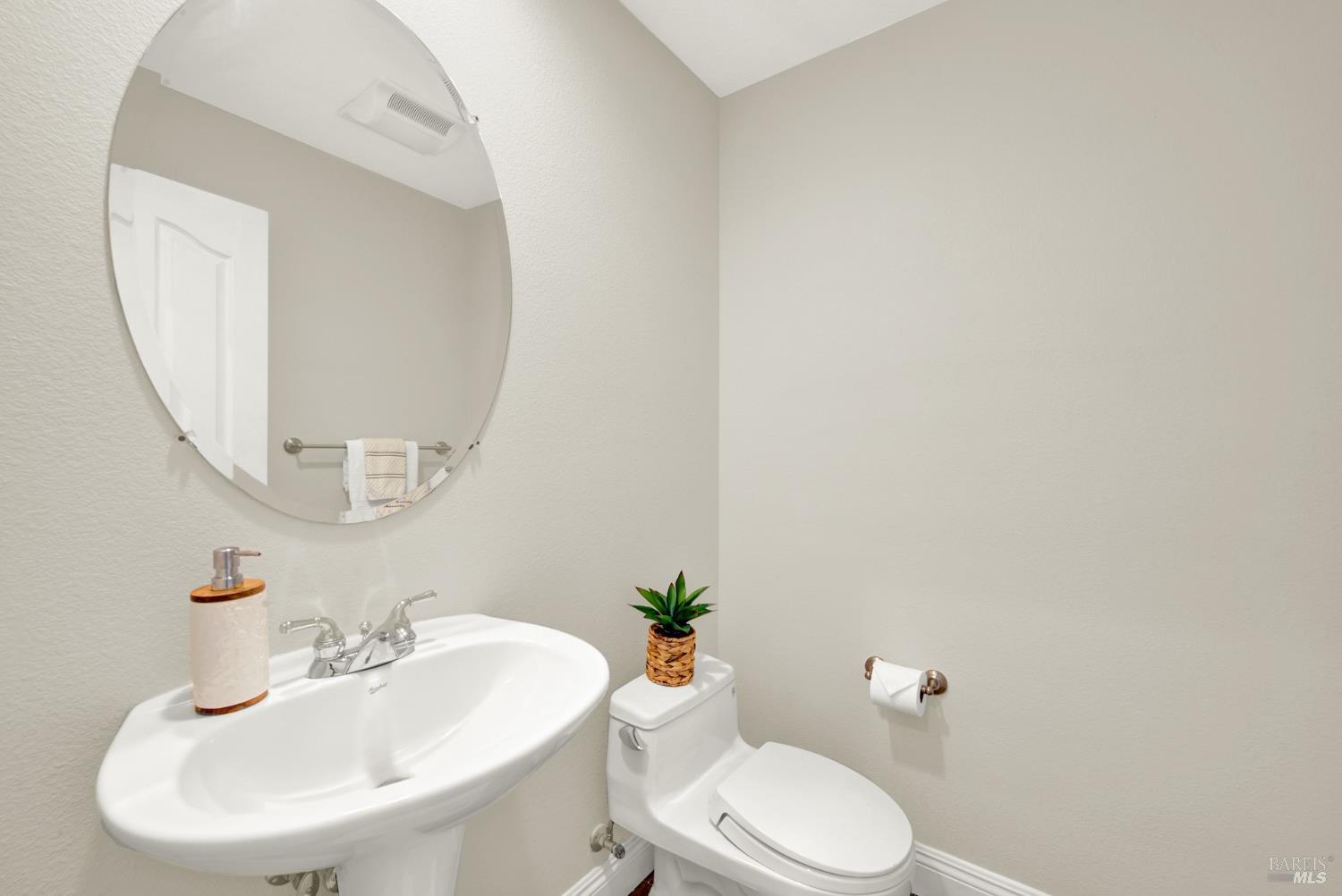 Detail Gallery Image 48 of 77 For 1240 Wildwing Ln, Vallejo,  CA 94591 - 4 Beds | 3/1 Baths