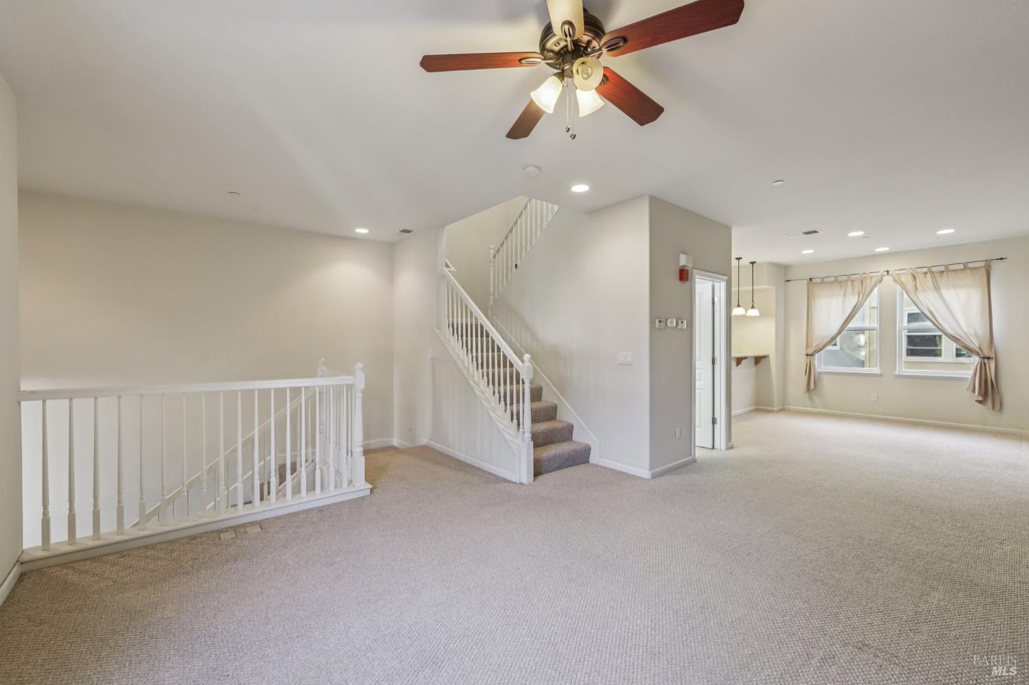 Detail Gallery Image 8 of 35 For 2717 10th St, San Pablo,  CA 94806 - 3 Beds | 2/1 Baths