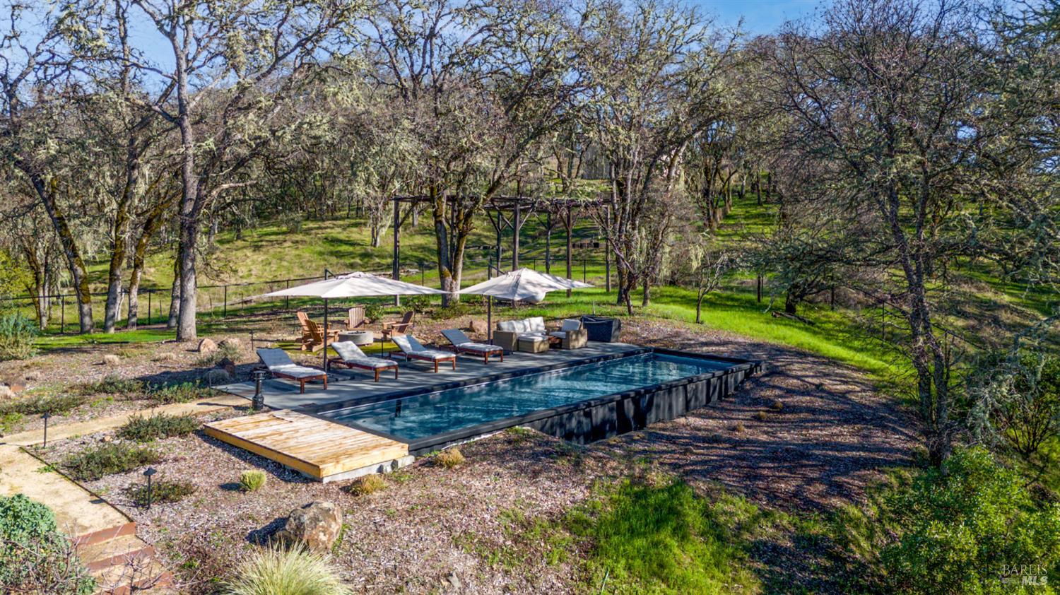 Detail Gallery Image 5 of 49 For 1251 University Rd, Hopland,  CA 95449 - 4 Beds | 2/1 Baths