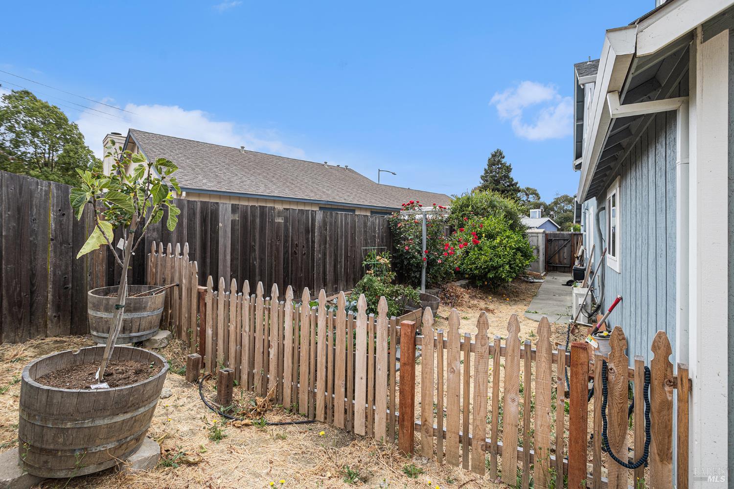 Detail Gallery Image 27 of 29 For 100 Bear Cove Ct, Vallejo,  CA 94591 - 3 Beds | 2/1 Baths
