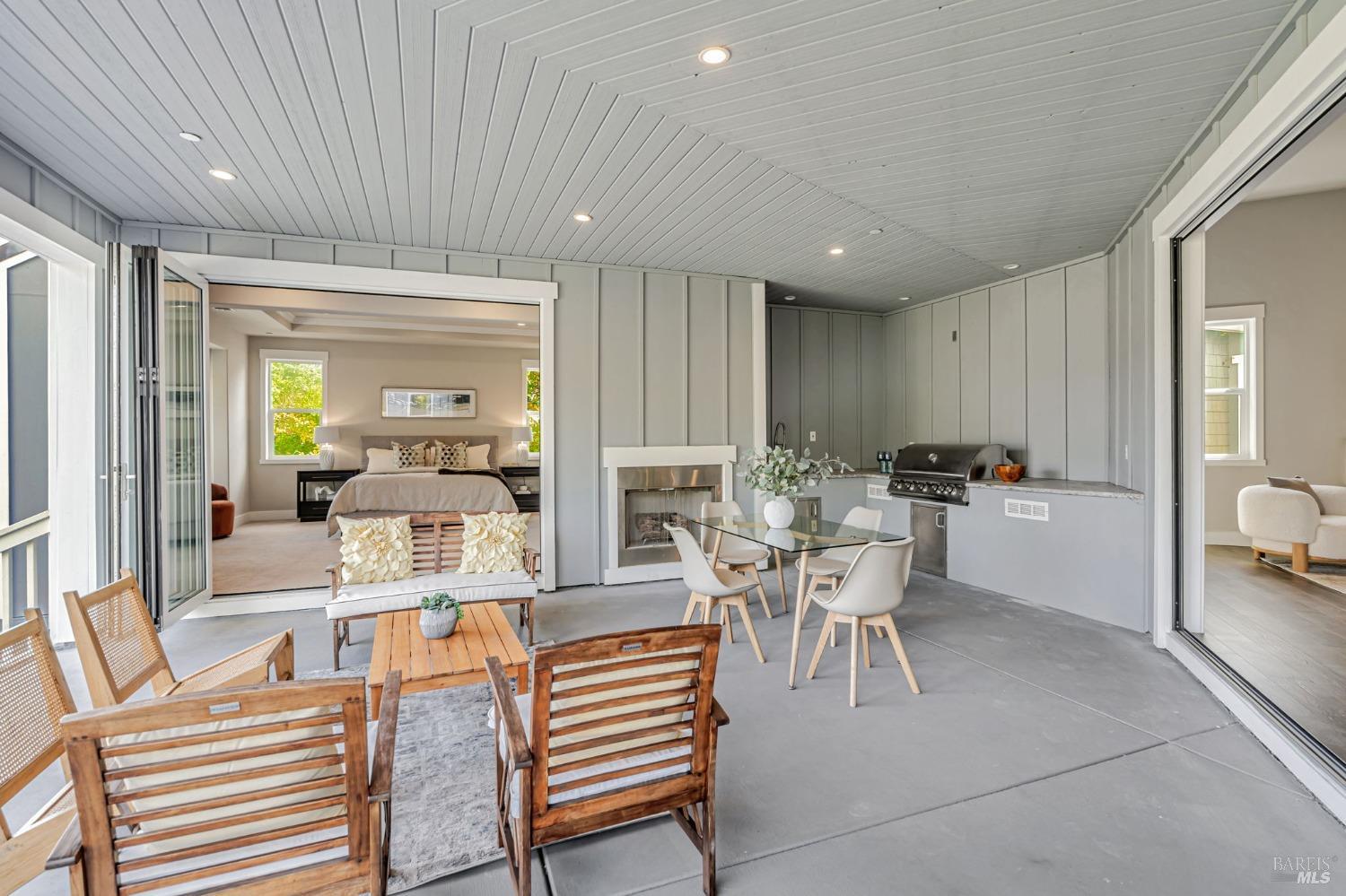 Detail Gallery Image 41 of 59 For 12 Rose Ct, Novato,  CA 94945 - 4 Beds | 4/1 Baths