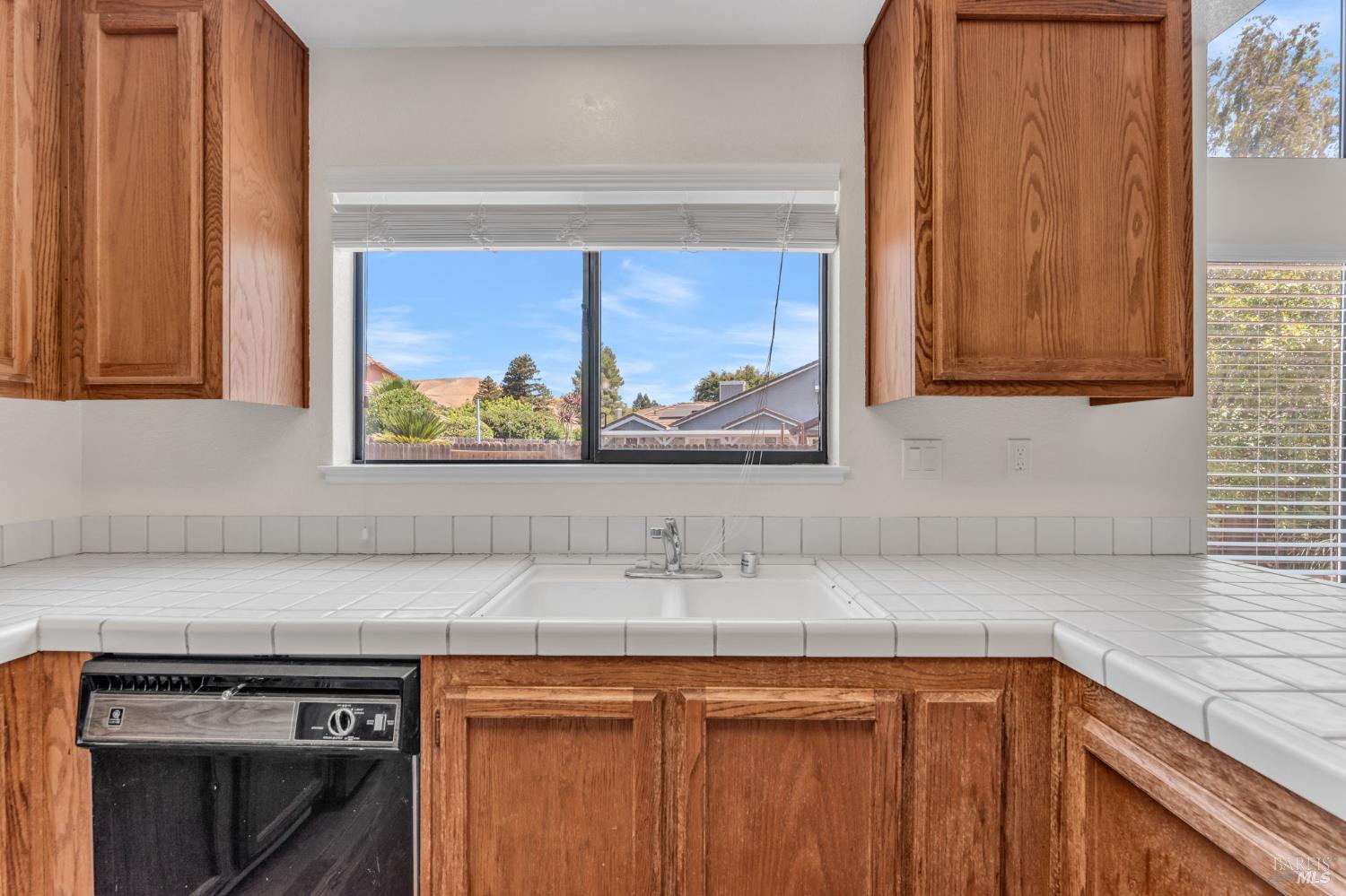 Detail Gallery Image 25 of 68 For 2924 Balsam Ct, Fairfield,  CA 94533 - 4 Beds | 3 Baths