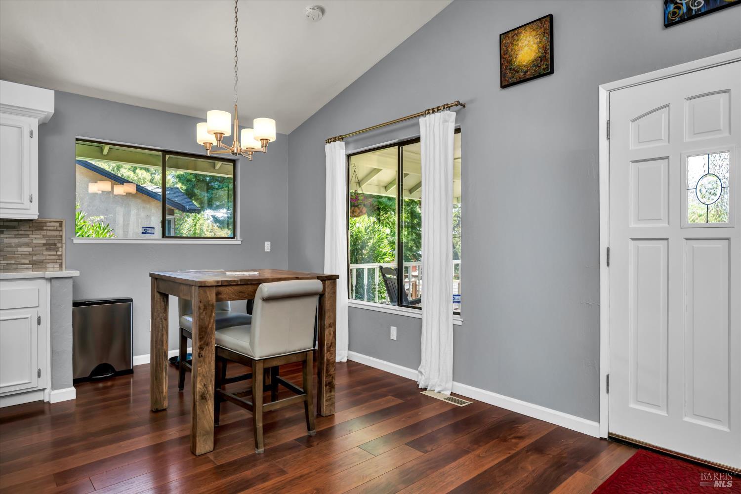 Detail Gallery Image 27 of 27 For 18682 N Shore Dr, Hidden Valley Lake,  CA 95467 - 2 Beds | 2 Baths