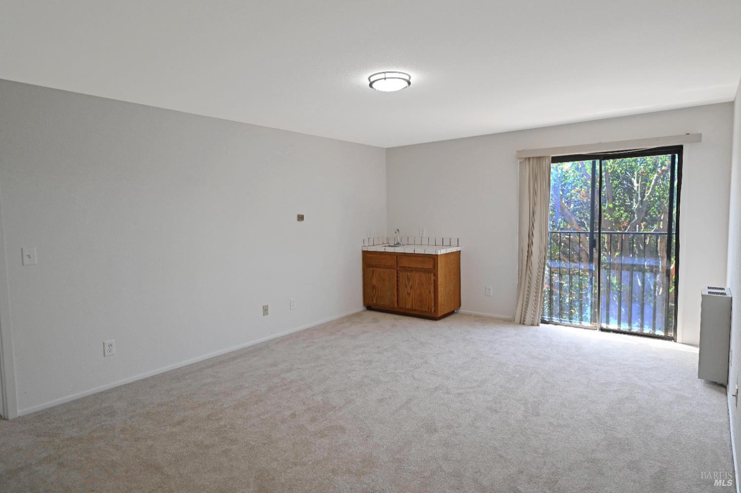 Detail Gallery Image 25 of 40 For 135 Pecan Ct, Vallejo,  CA 94589 - 4 Beds | 3 Baths
