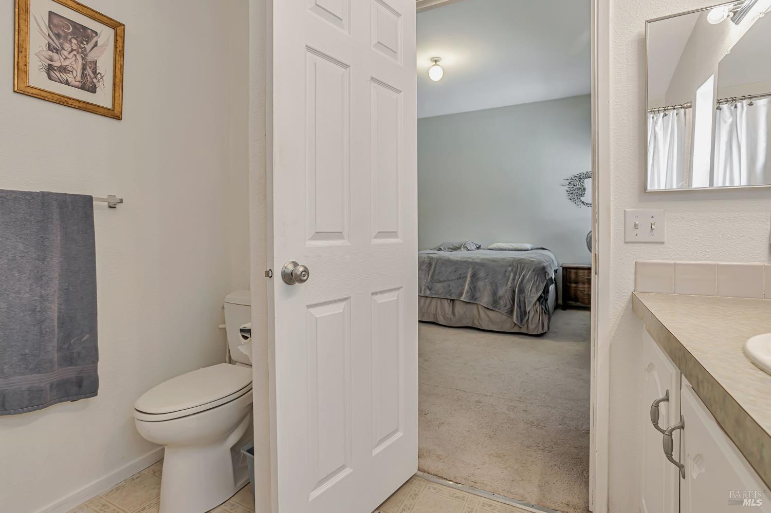Detail Gallery Image 20 of 30 For 817 Corte Azul Ct, Rohnert Park,  CA 94928 - 4 Beds | 2 Baths
