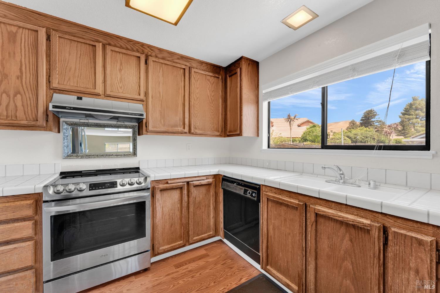 Detail Gallery Image 18 of 68 For 2924 Balsam Ct, Fairfield,  CA 94533 - 4 Beds | 3 Baths