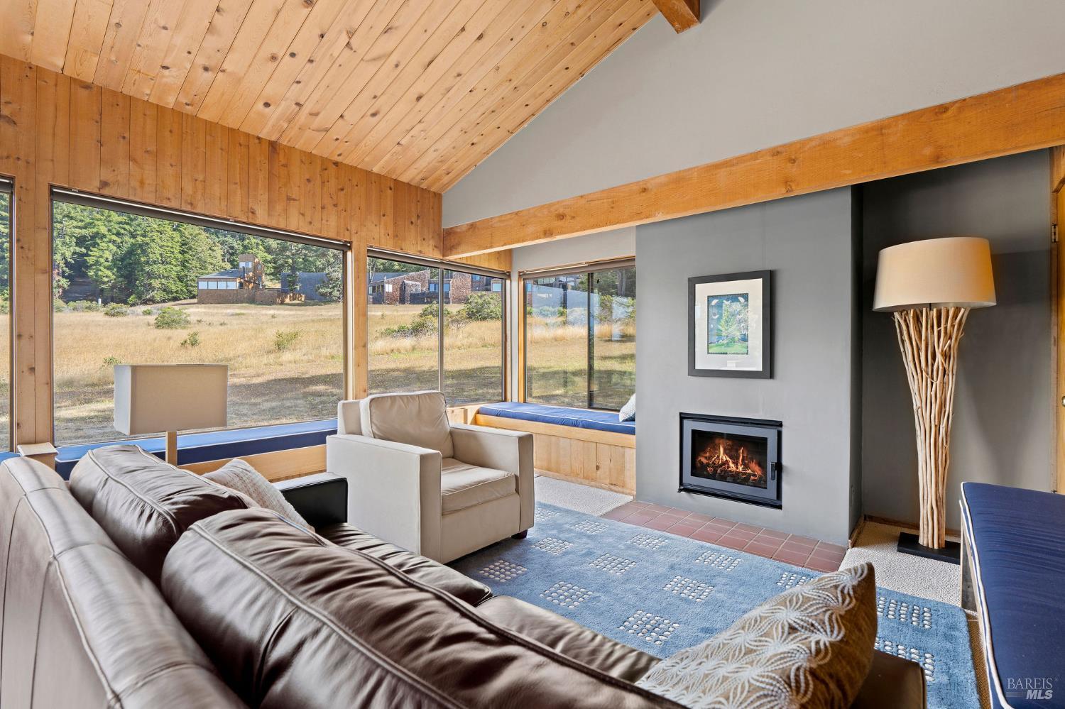 Detail Gallery Image 4 of 62 For 146 White Fir Wood Unkn 29a,  The Sea Ranch,  CA 95497 - 2 Beds | 2 Baths