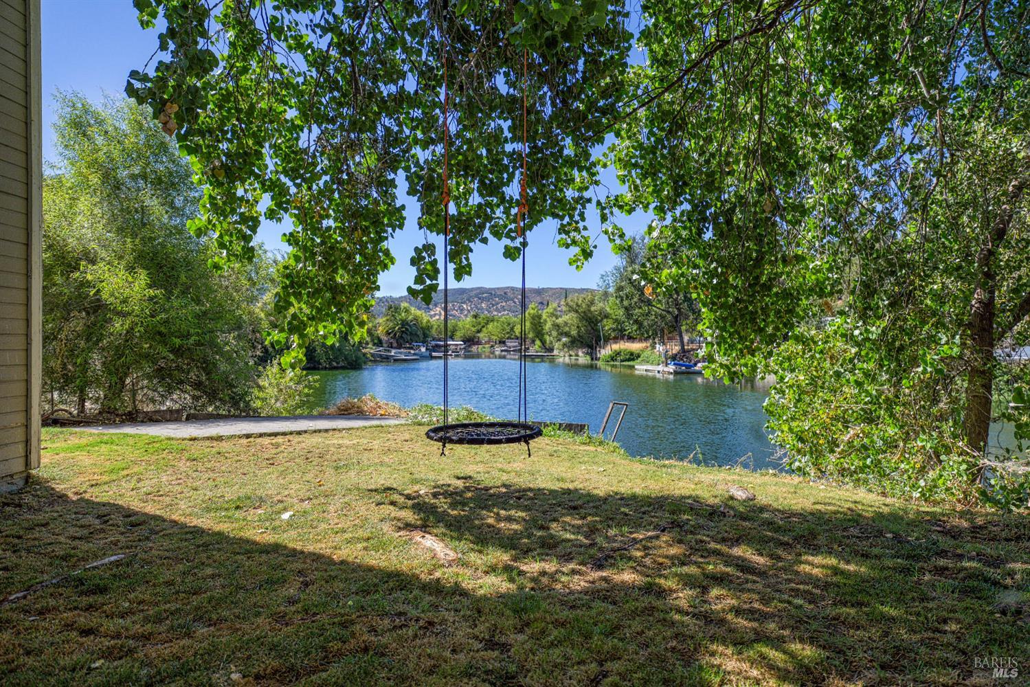 Detail Gallery Image 45 of 64 For 12902 Lakeland St, Clearlake Oaks,  CA 95423 - 4 Beds | 2/1 Baths